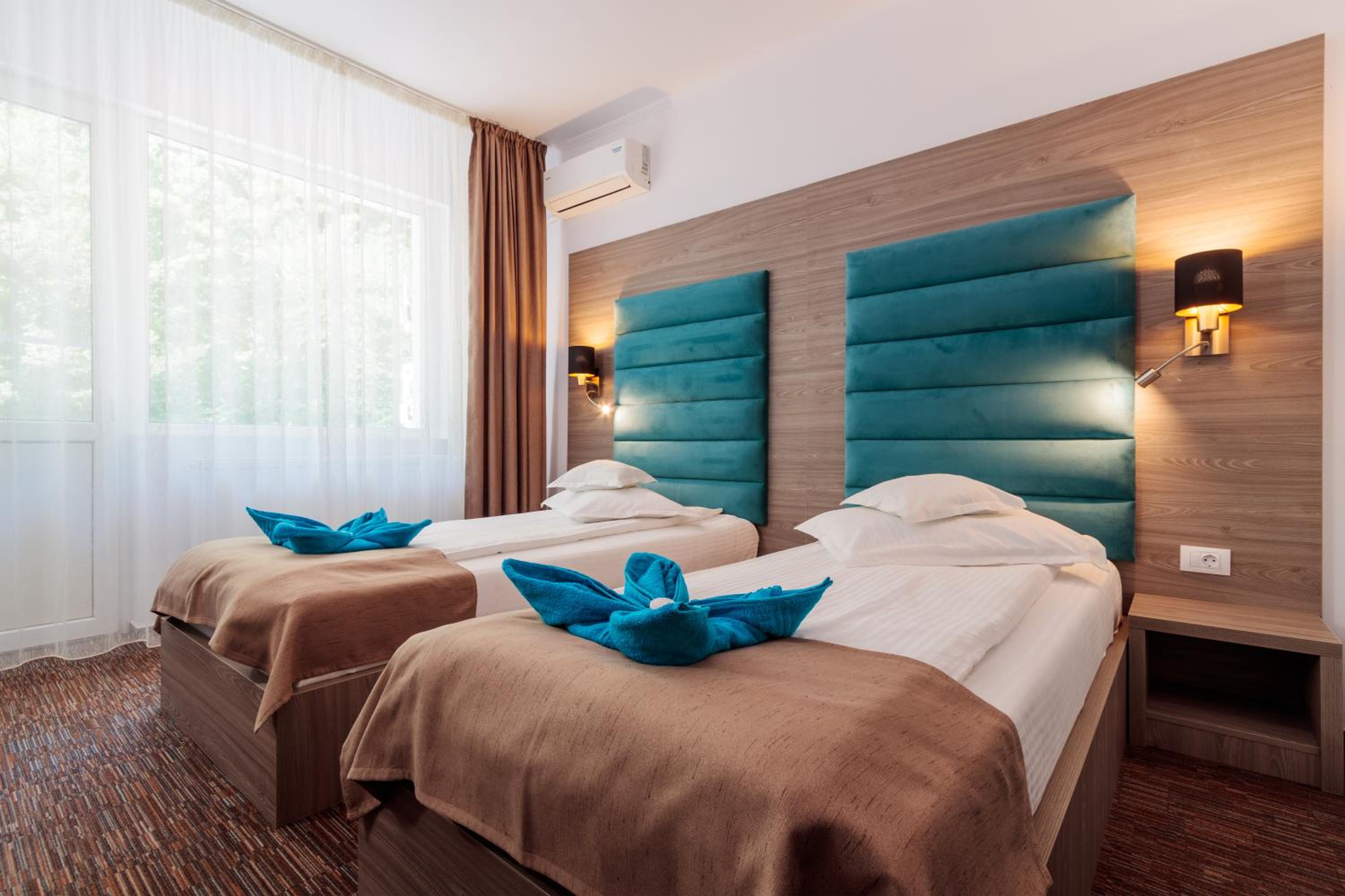 Standard Twin Room without Balcony