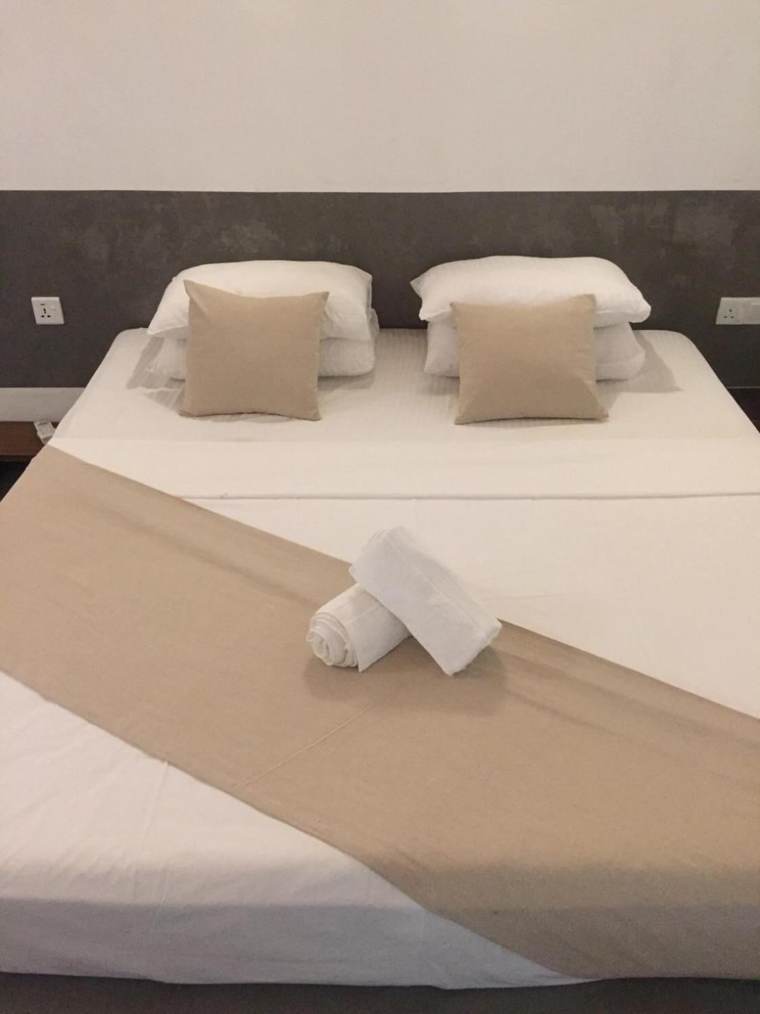 Deluxe King Room photo 3