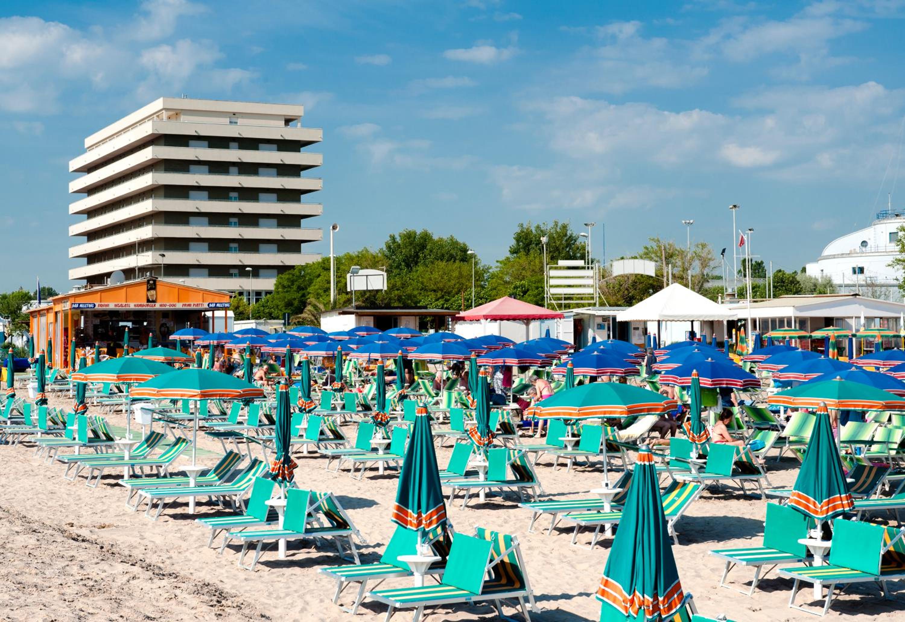 Triple Room - Beach Package photo 2