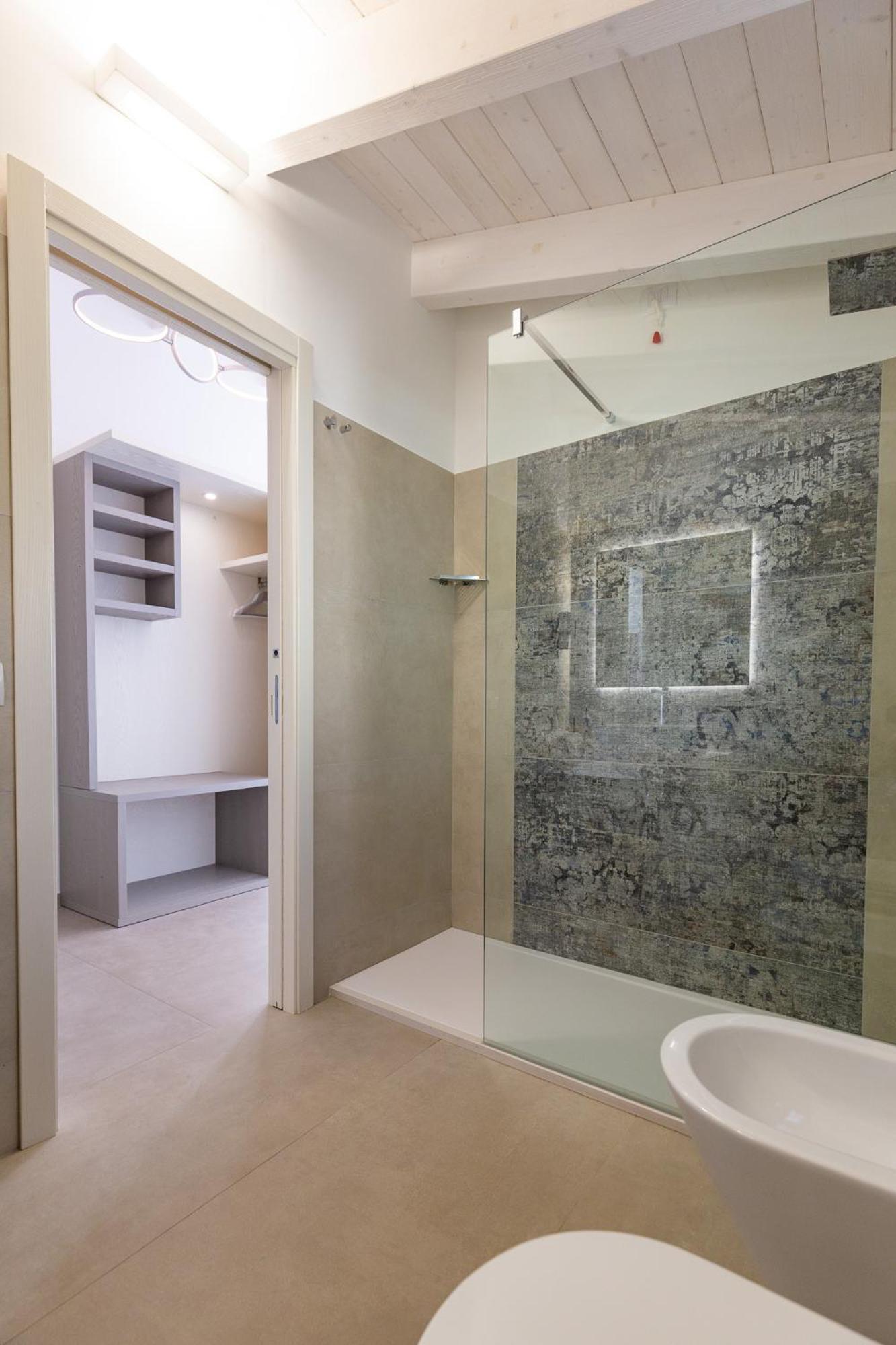 Double or Twin Room with Sea View photo 2