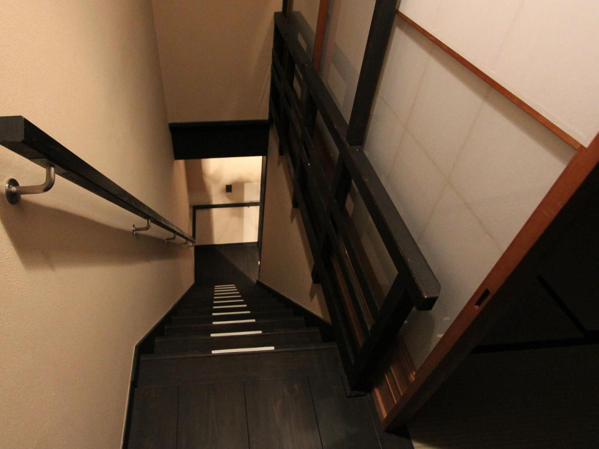 Townhouse - Non-Smoking thumbnail 6