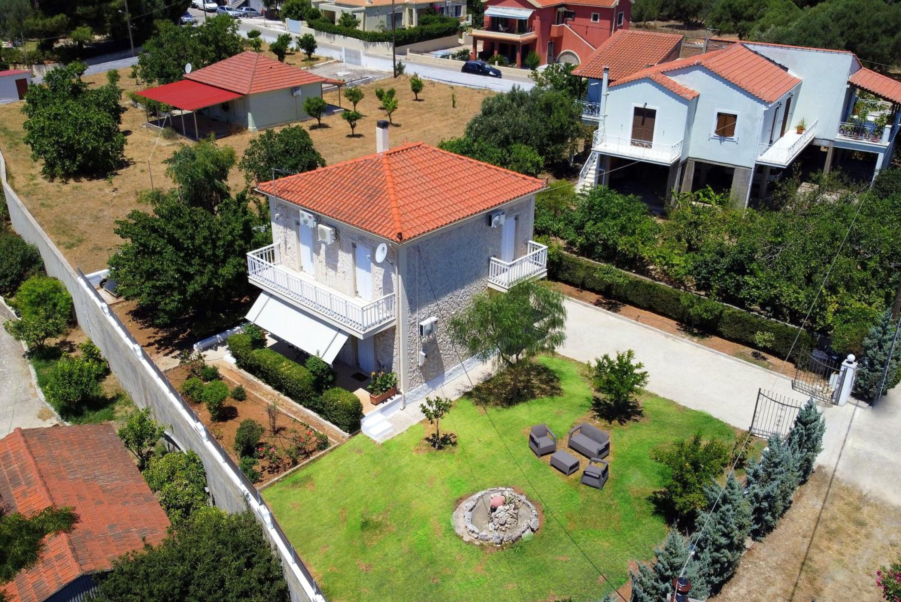 Villa photo 3