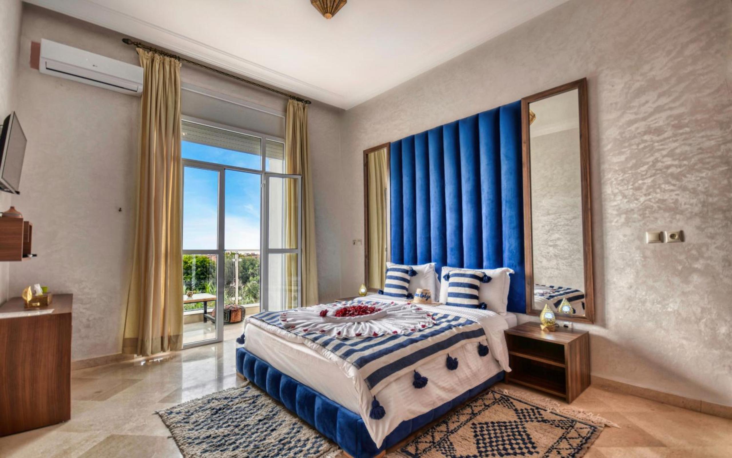 Double Room with Sea View photo 3
