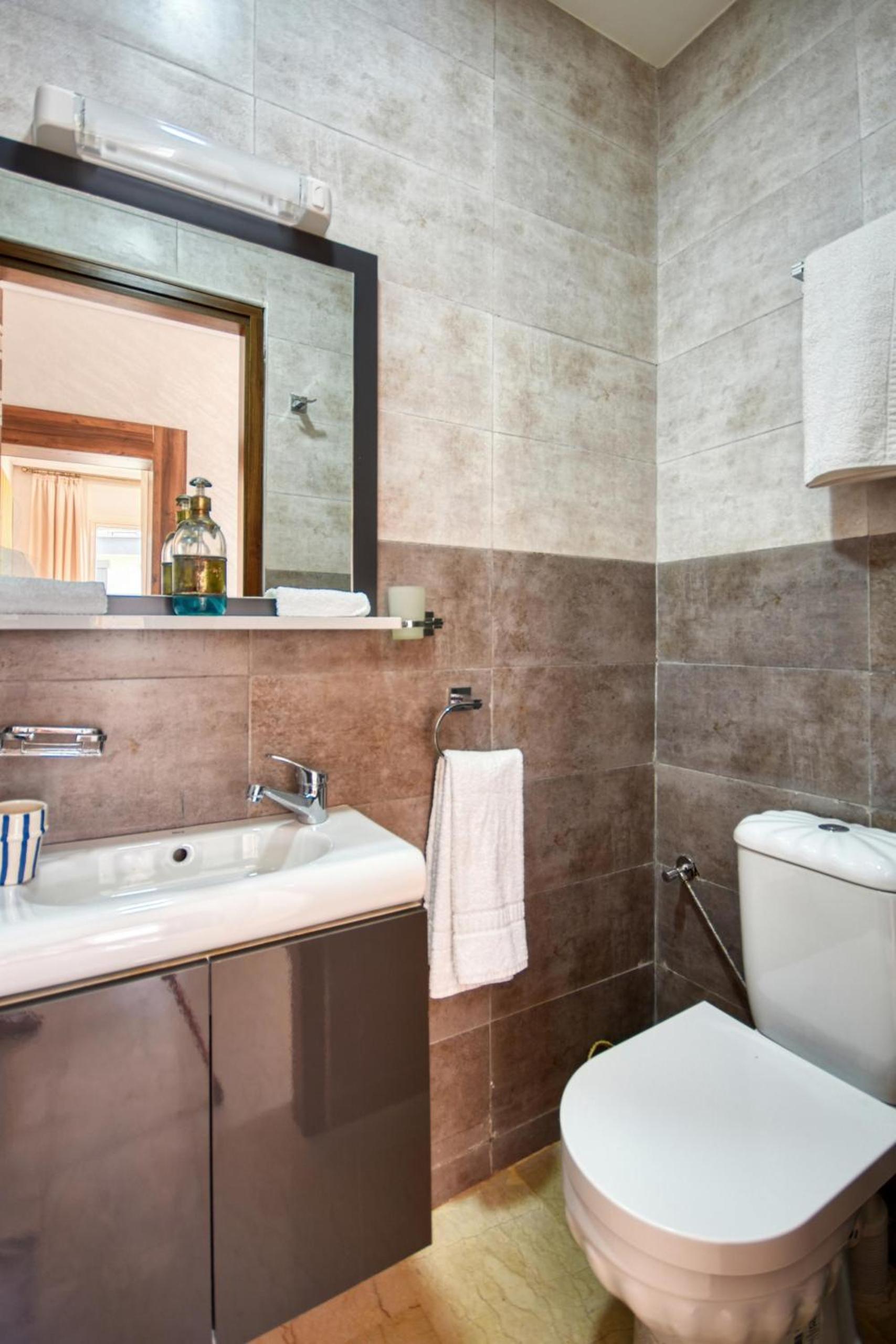 Double Room with Pool View photo 2