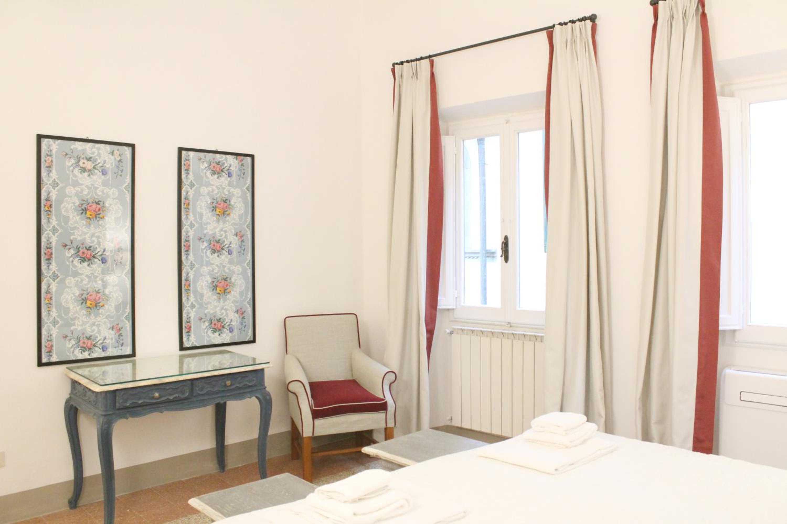 Two-Bedroom Apartment photo 2