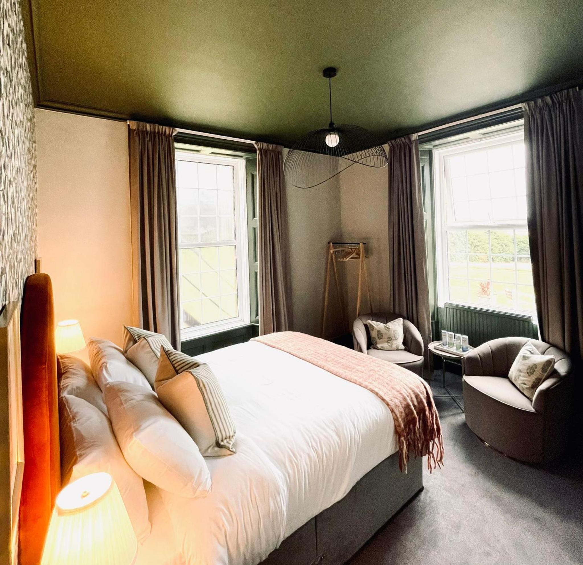 Superior King Room photo 3
