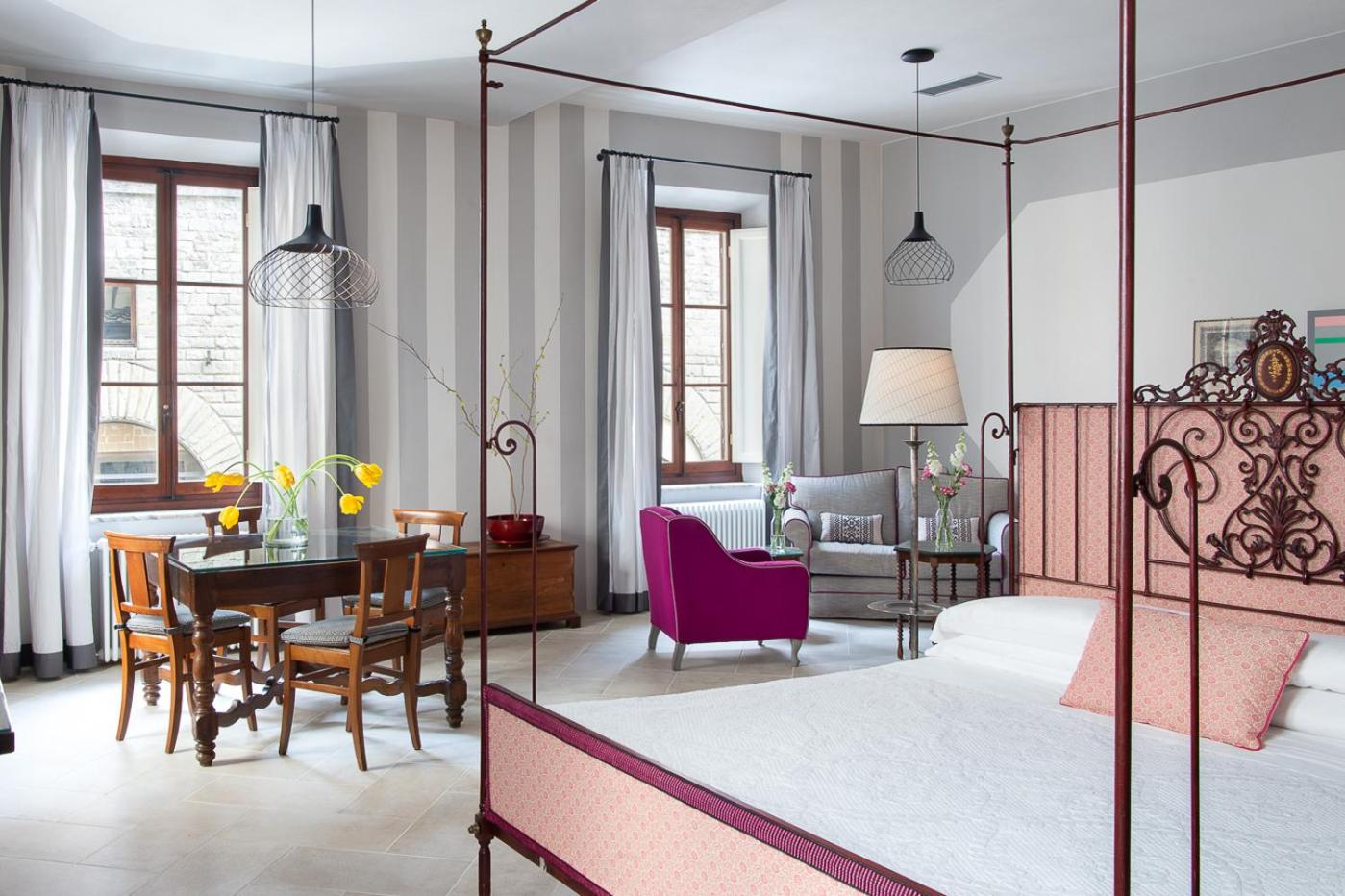 Two-Bedroom Apartment with City View photo 1