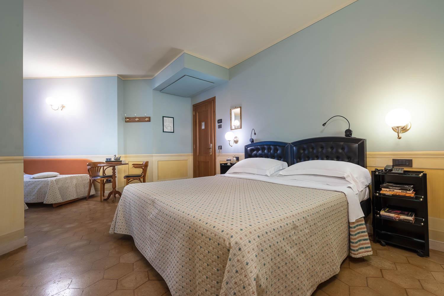 Quadruple Room - Photo 2