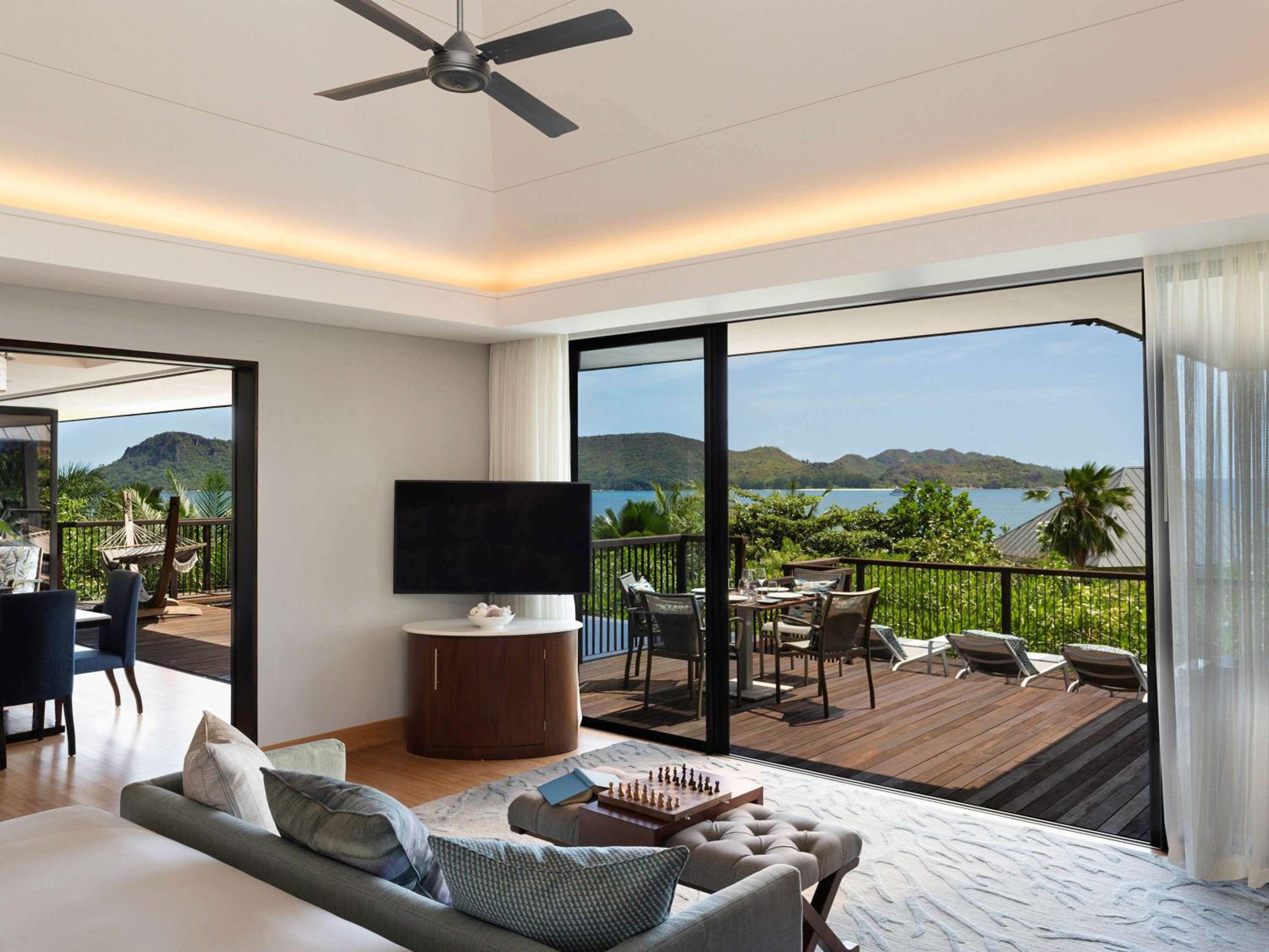 Two-Bedroom Villa with Pool and Ocean View - Photo 6
