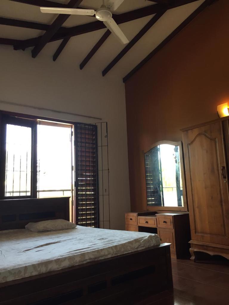 Three-Bedroom House photo 1
