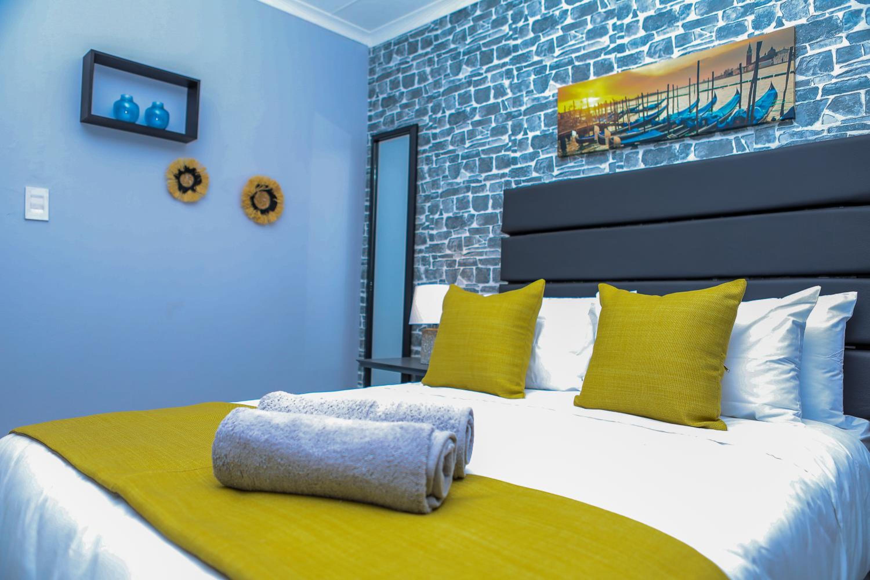 Double Room with Mountain View