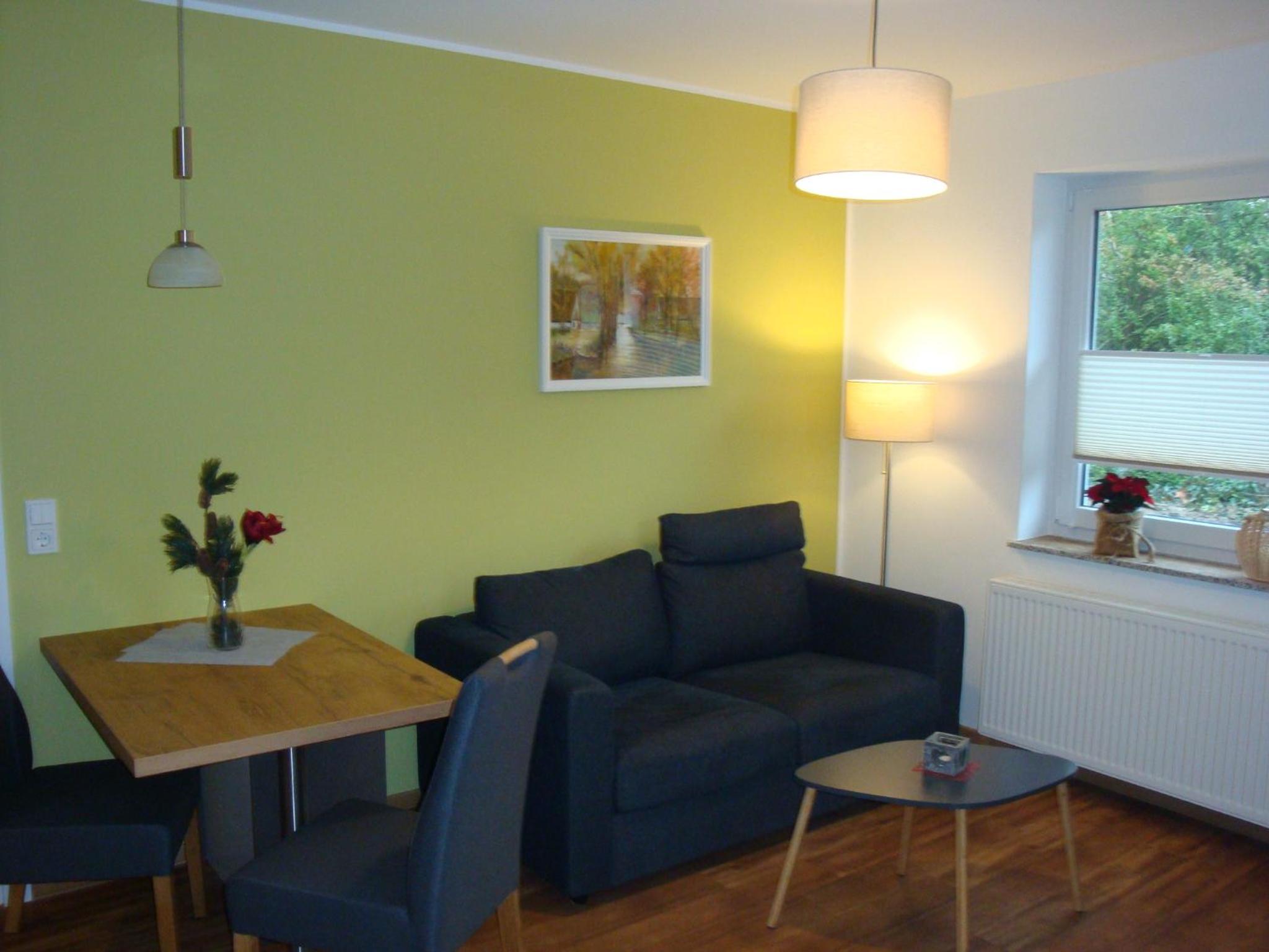 One-Bedroom Apartment photo 1
