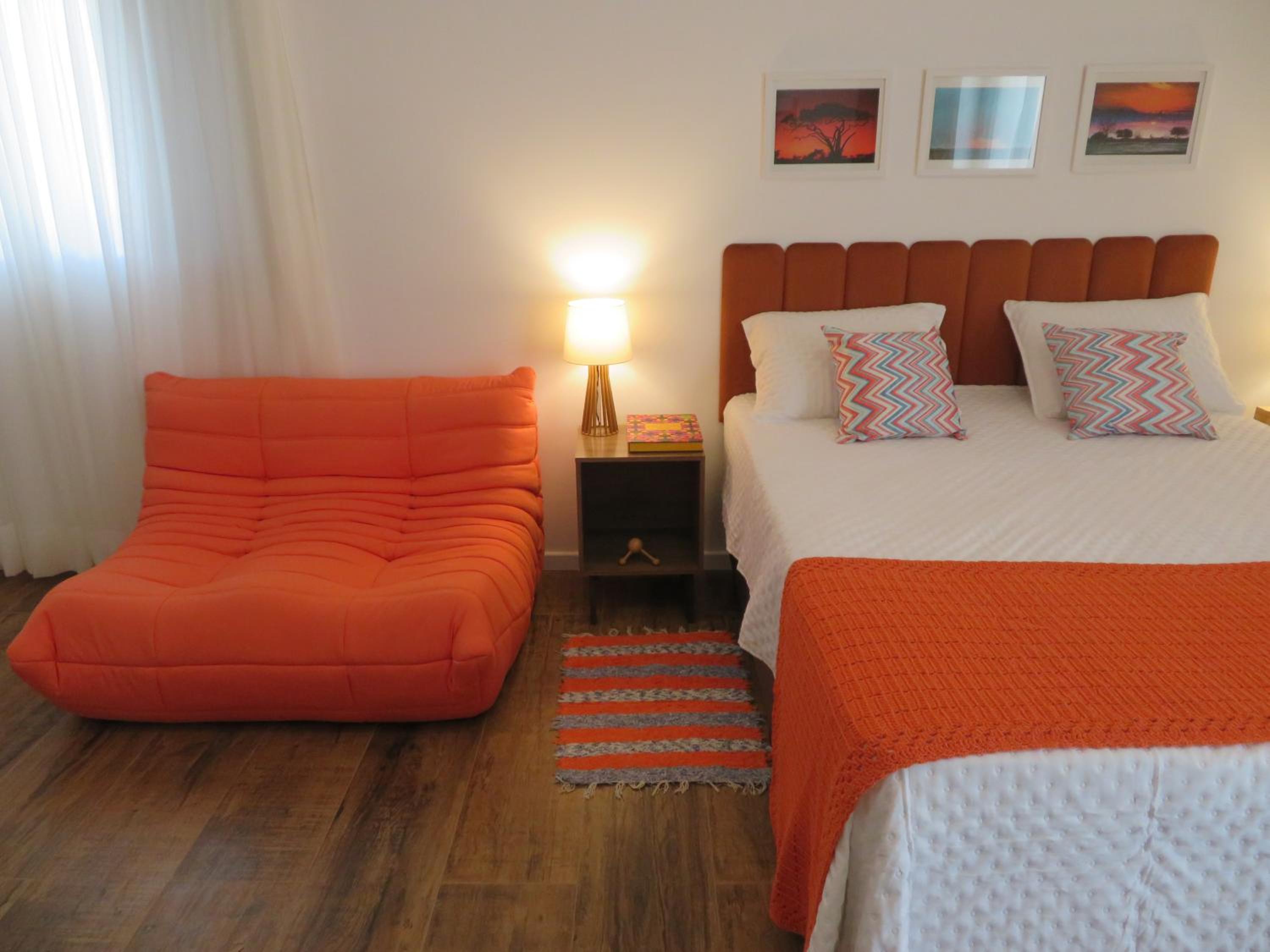 Family Room - Disability Access - Photo 1