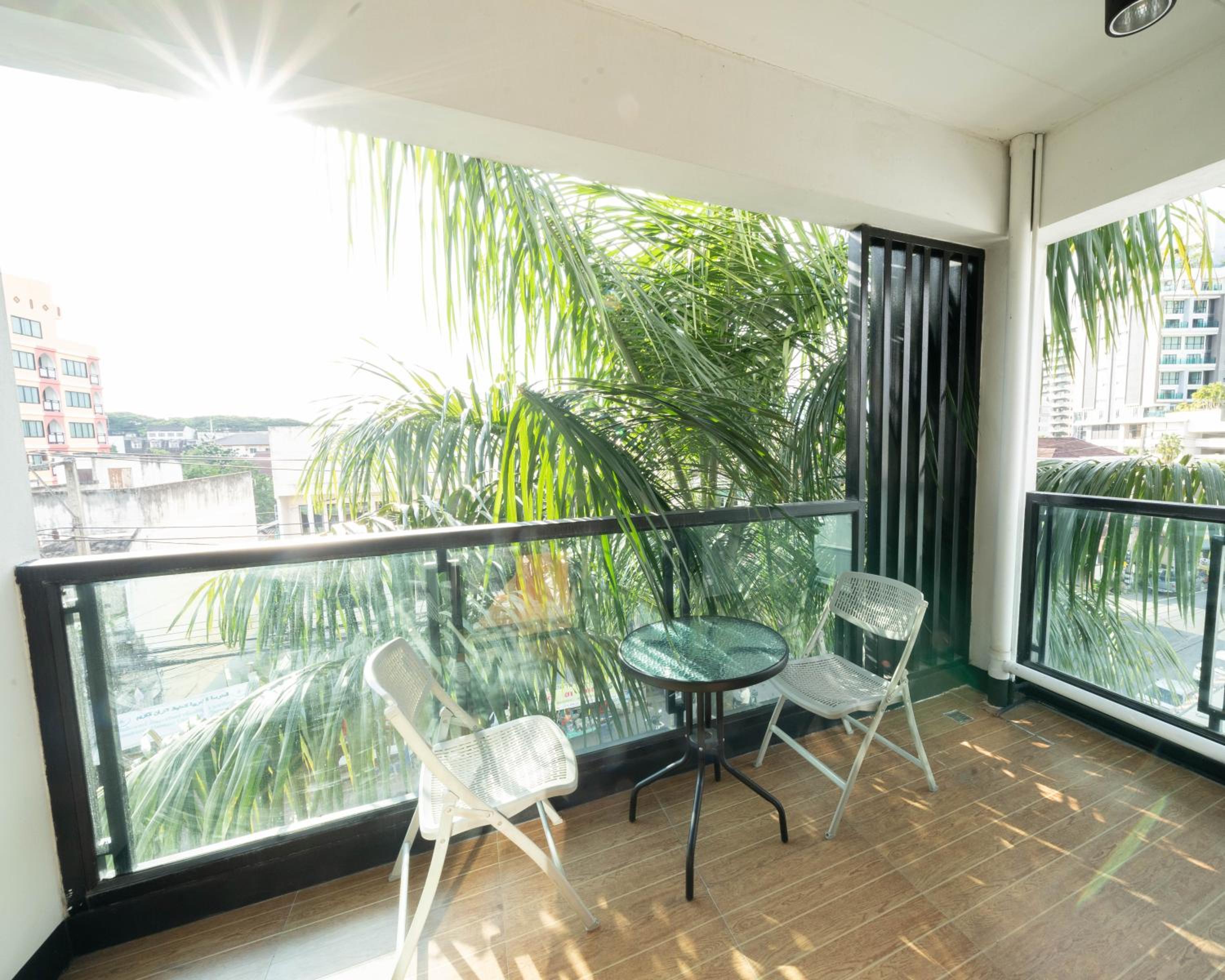 Family Suite - Photo 8