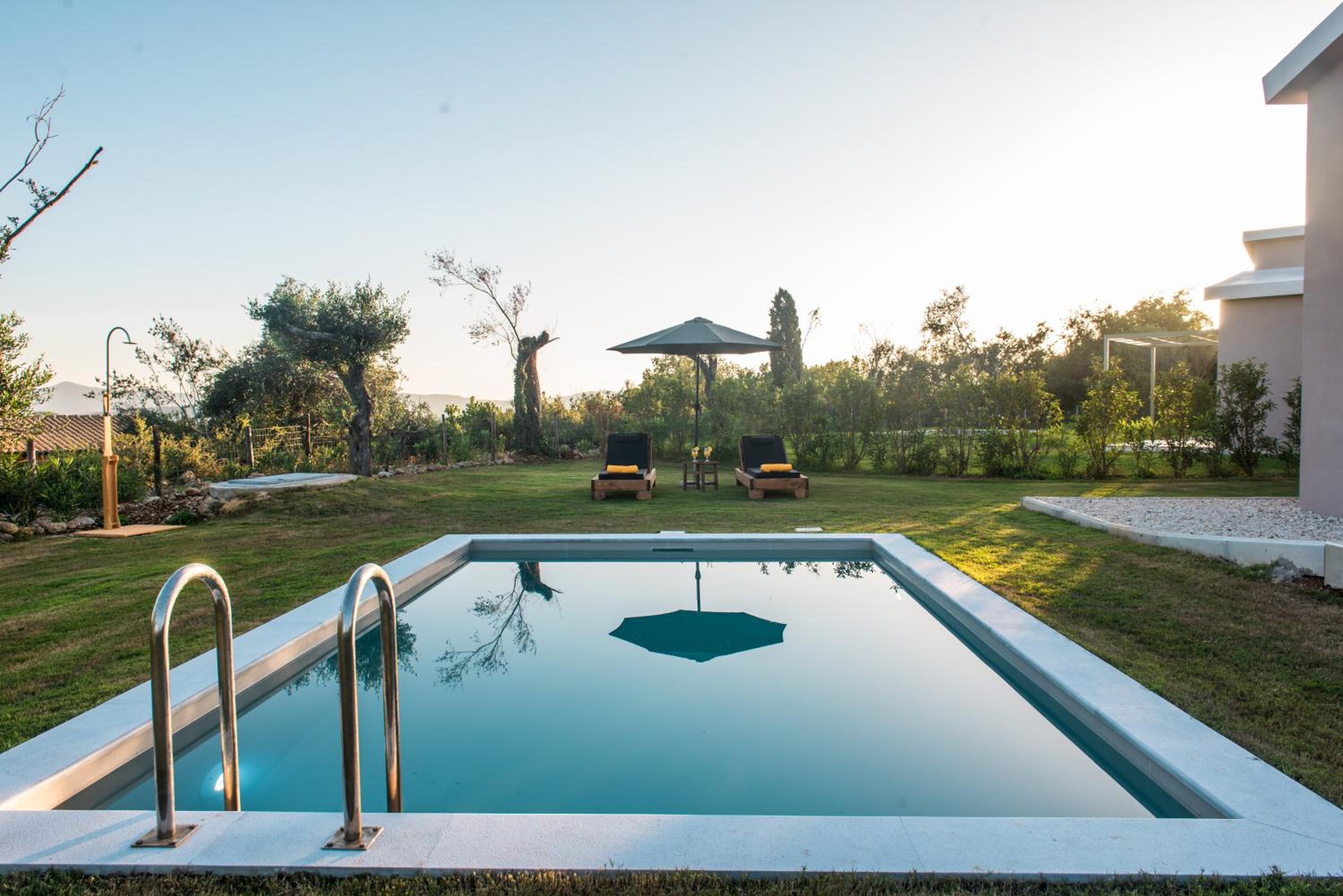 Deluxe Villa photo 2