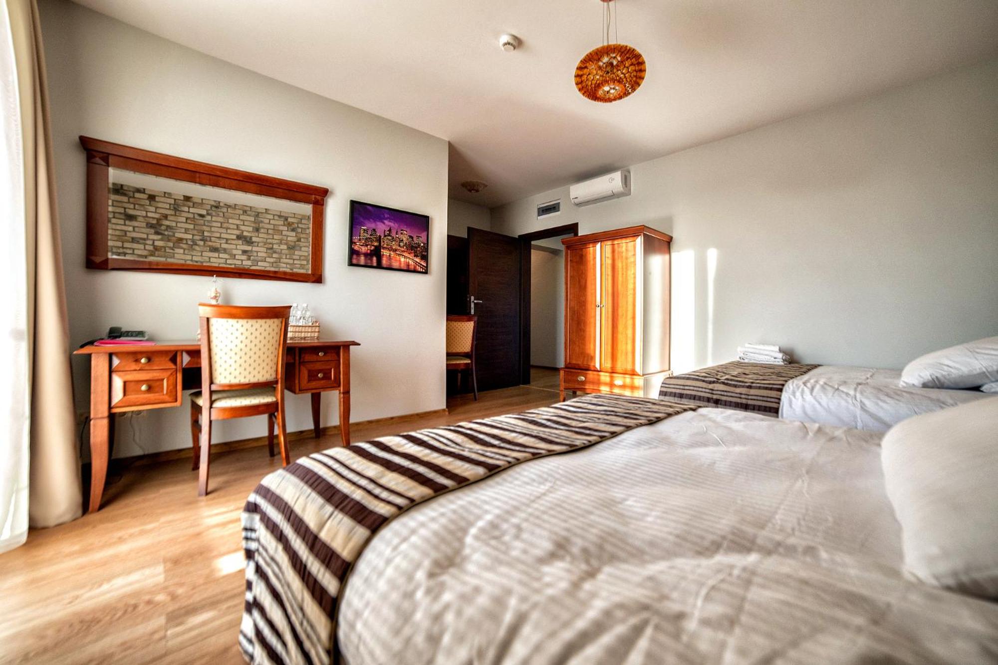 Double Room photo 3