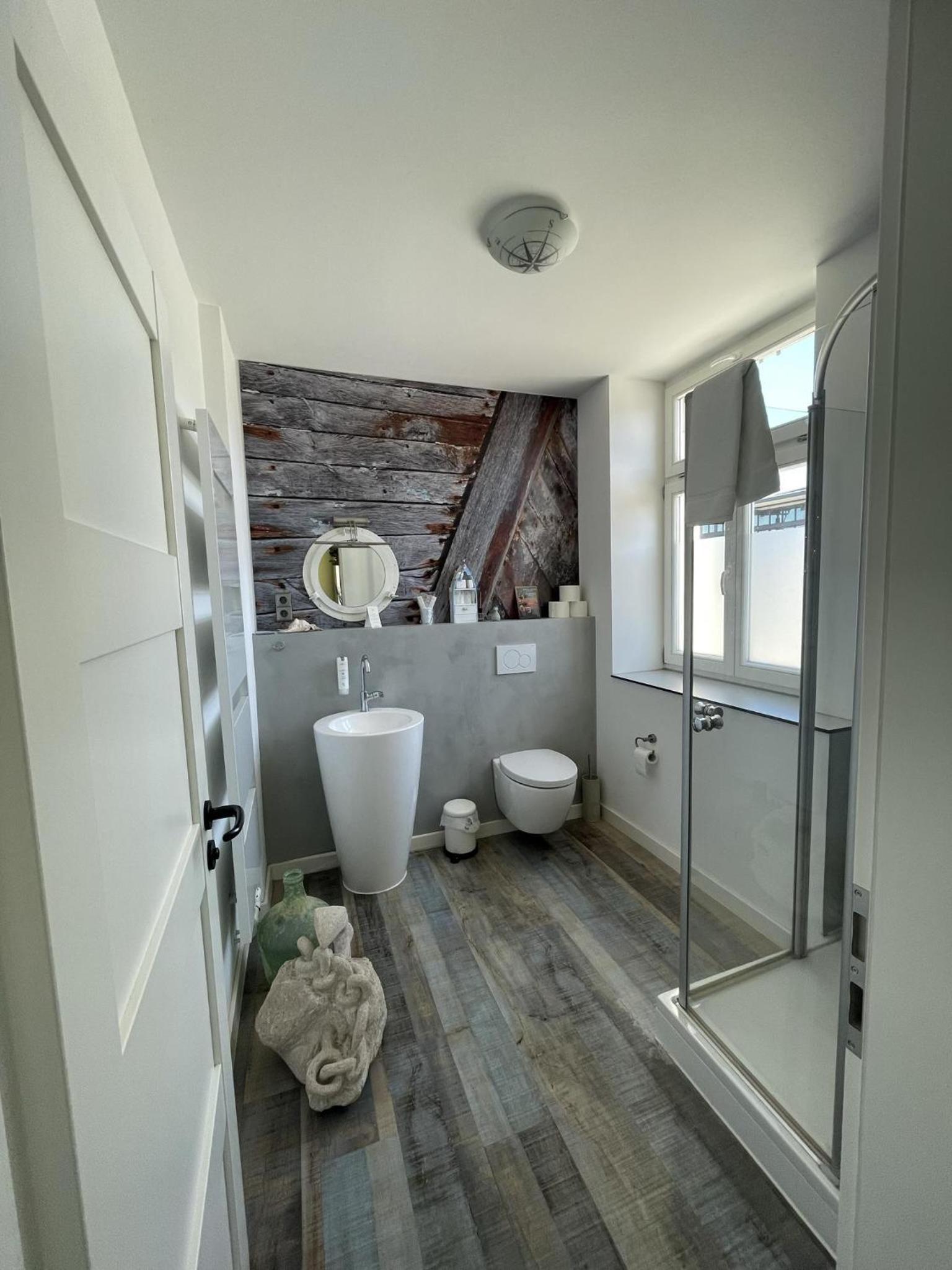 Triple Room with Private Bathroom - Photo 3