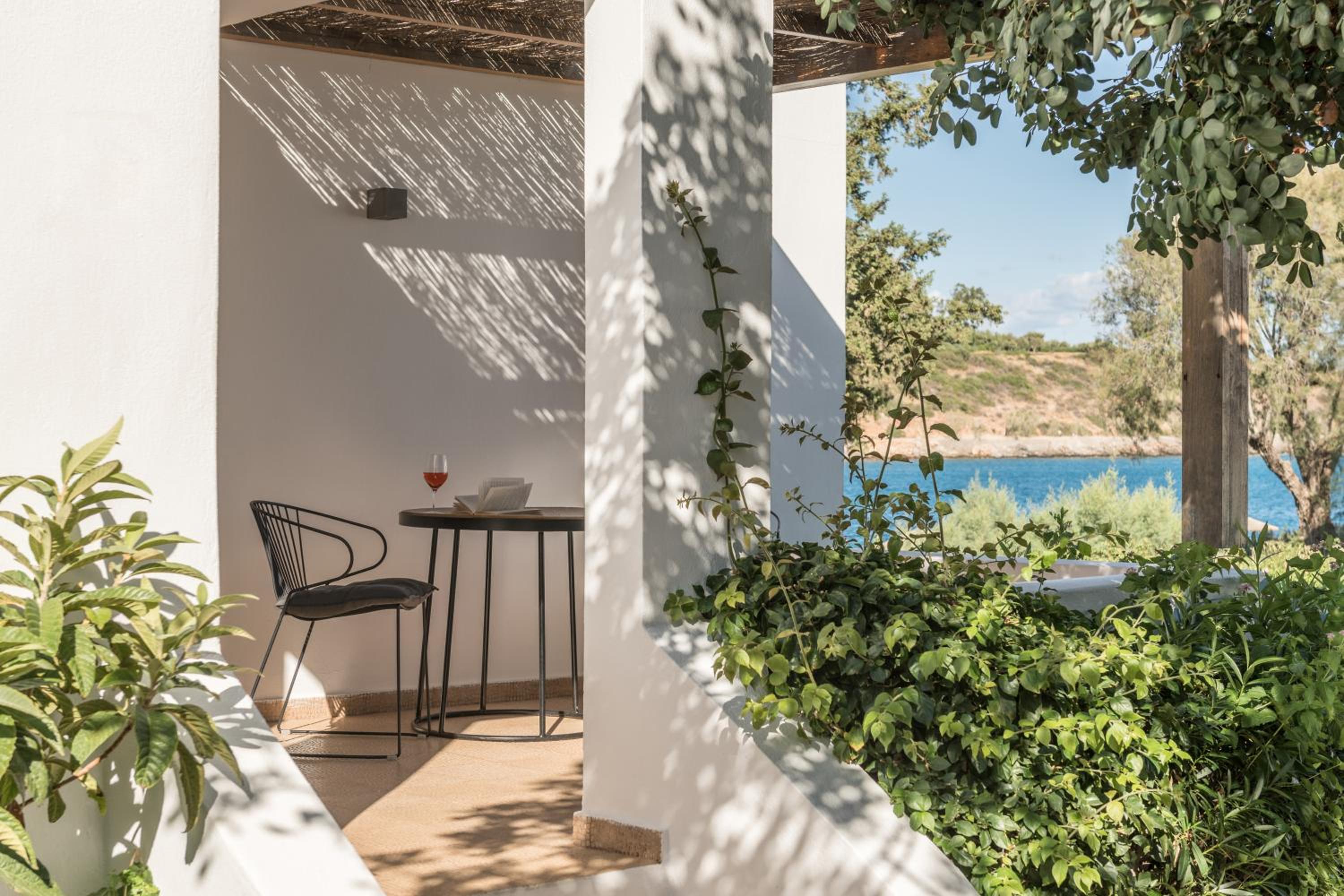 Bungalow with Sea View