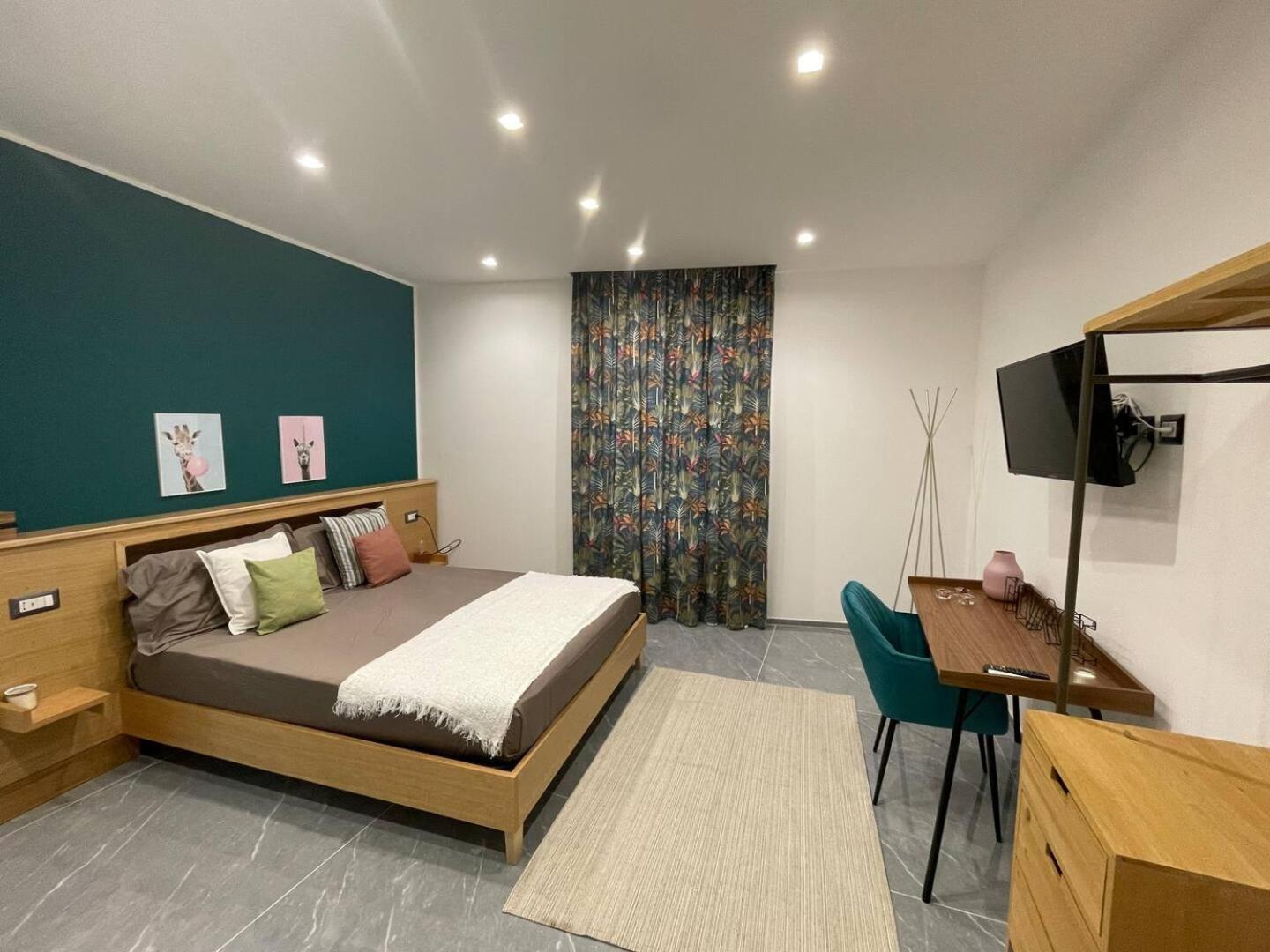 Double Room With Private Bathroom