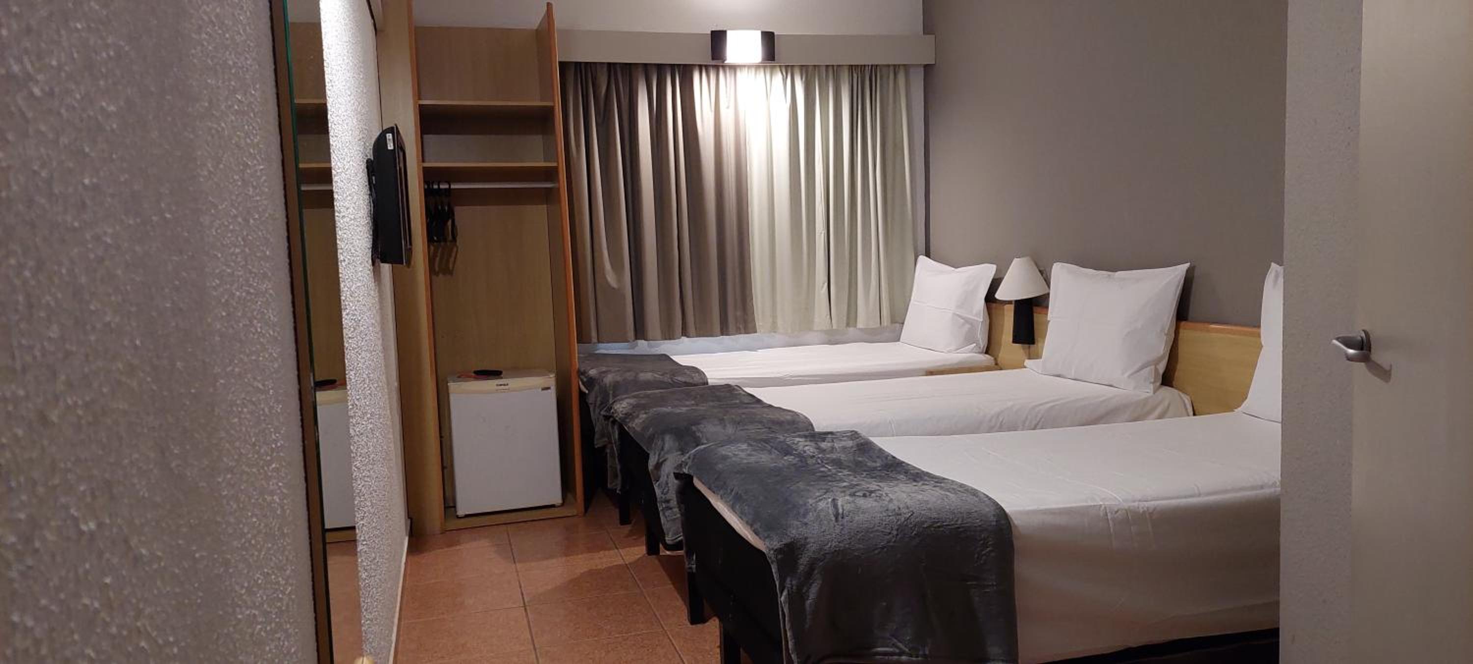 Triple Room with City View photo 2