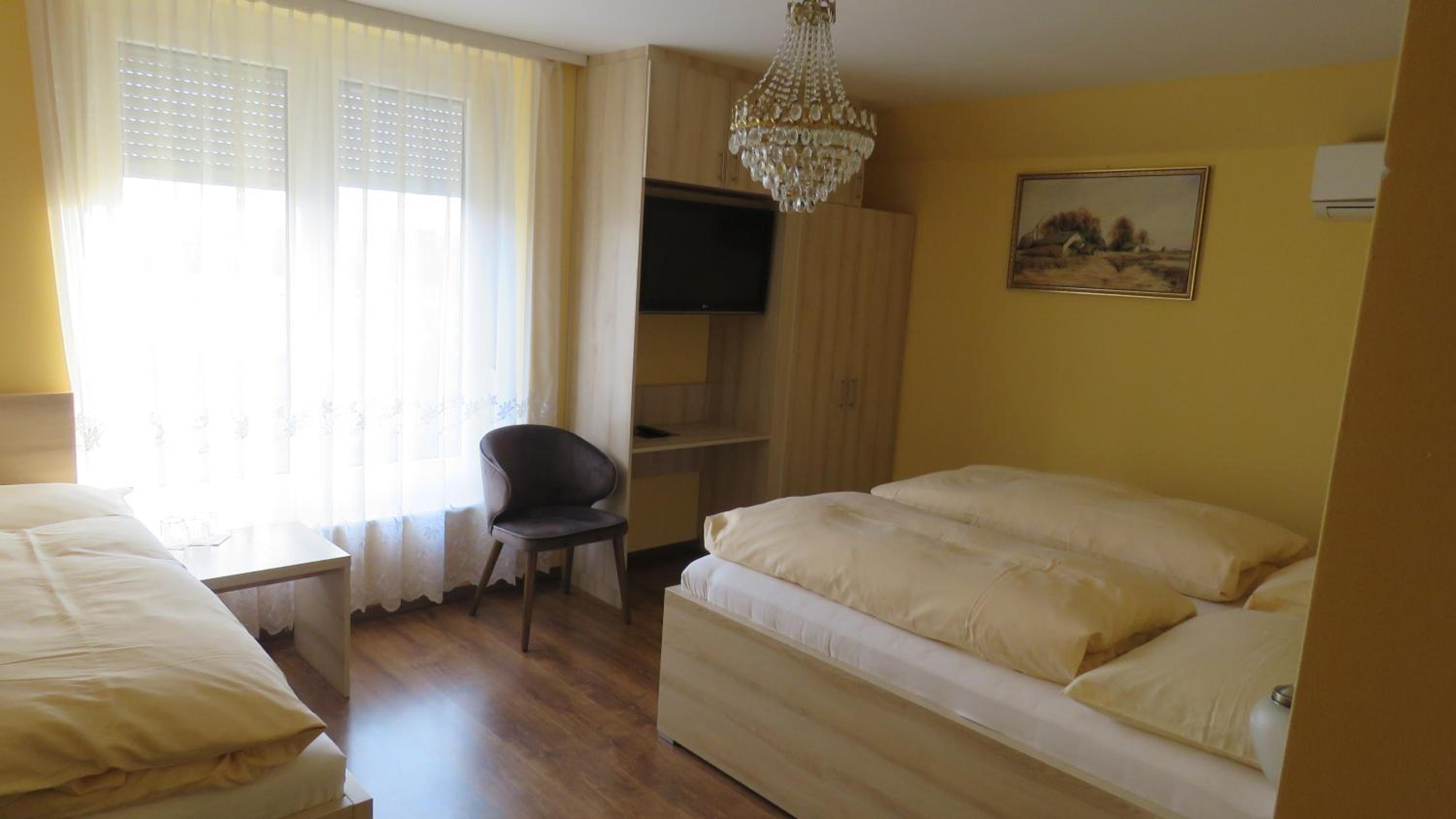 Triple Room photo 2