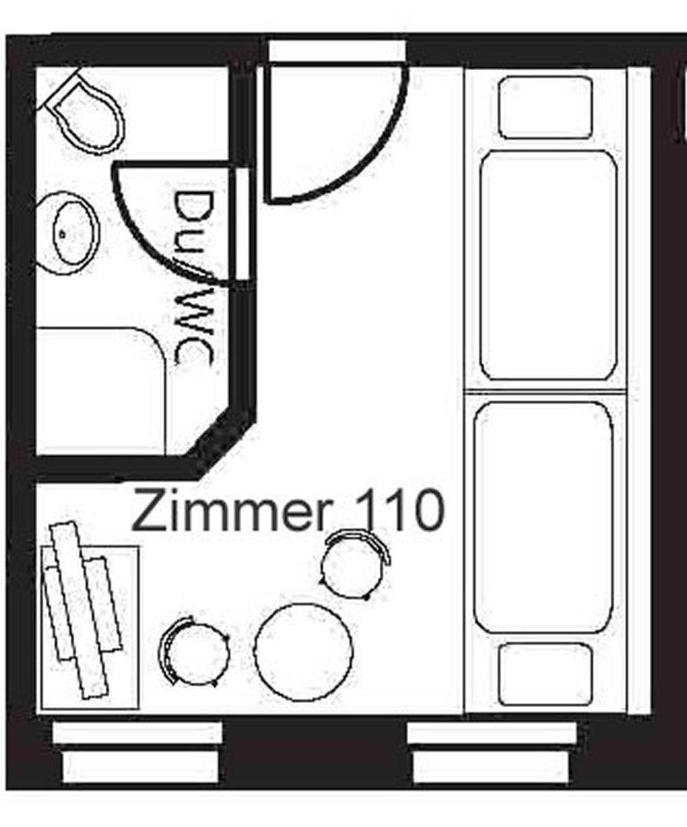 Economy Twin Room - Photo 2