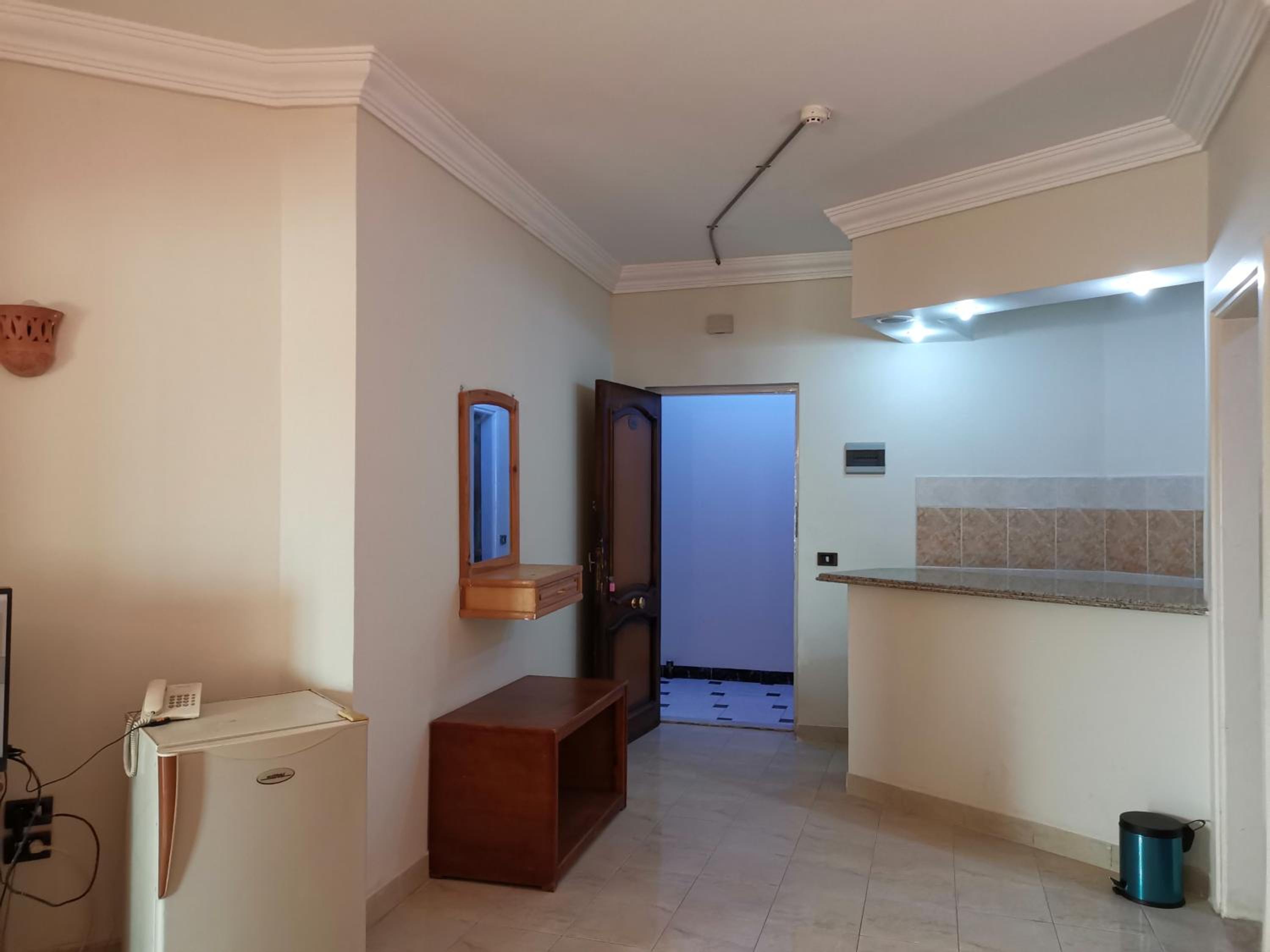 Family Room with Balcony - Photo 7