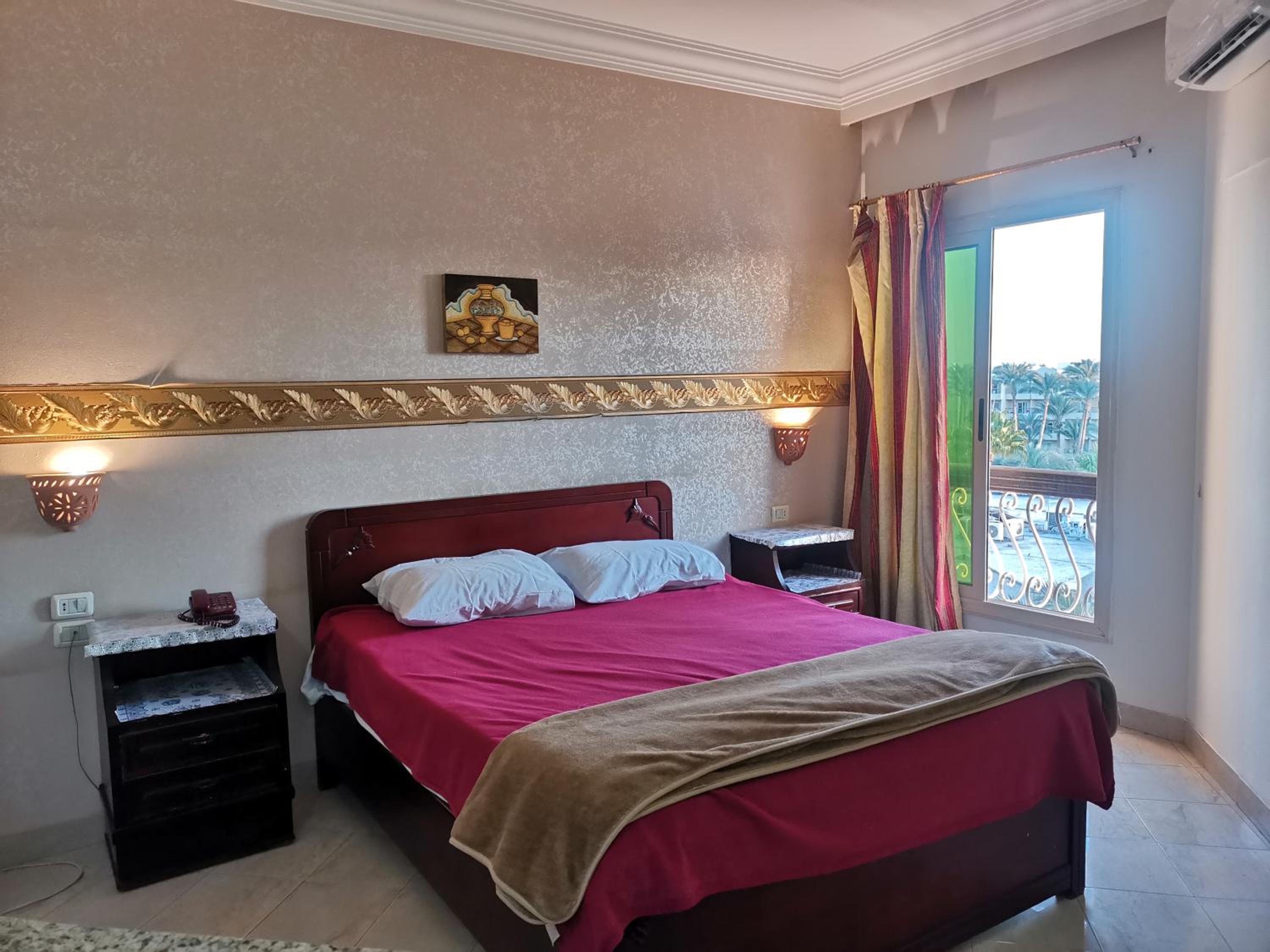 Standard Double Room - Photo 7