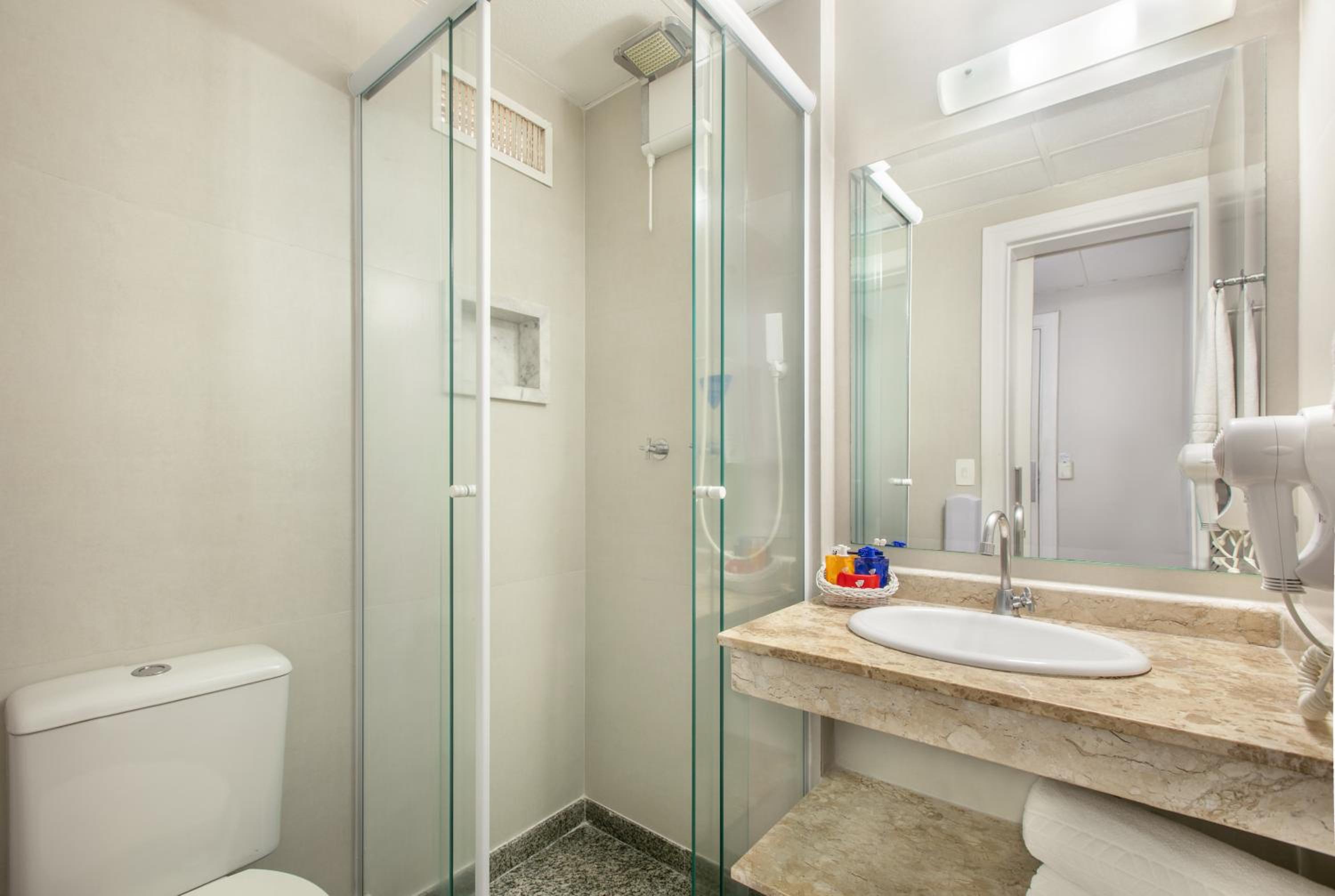 Deluxe Triple Room - Photo 5