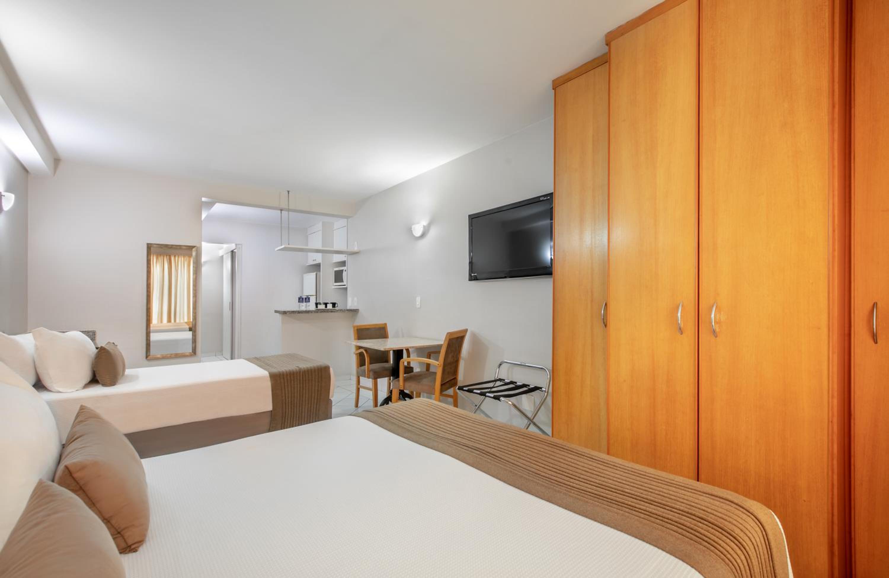 Deluxe Triple Room - Photo 3