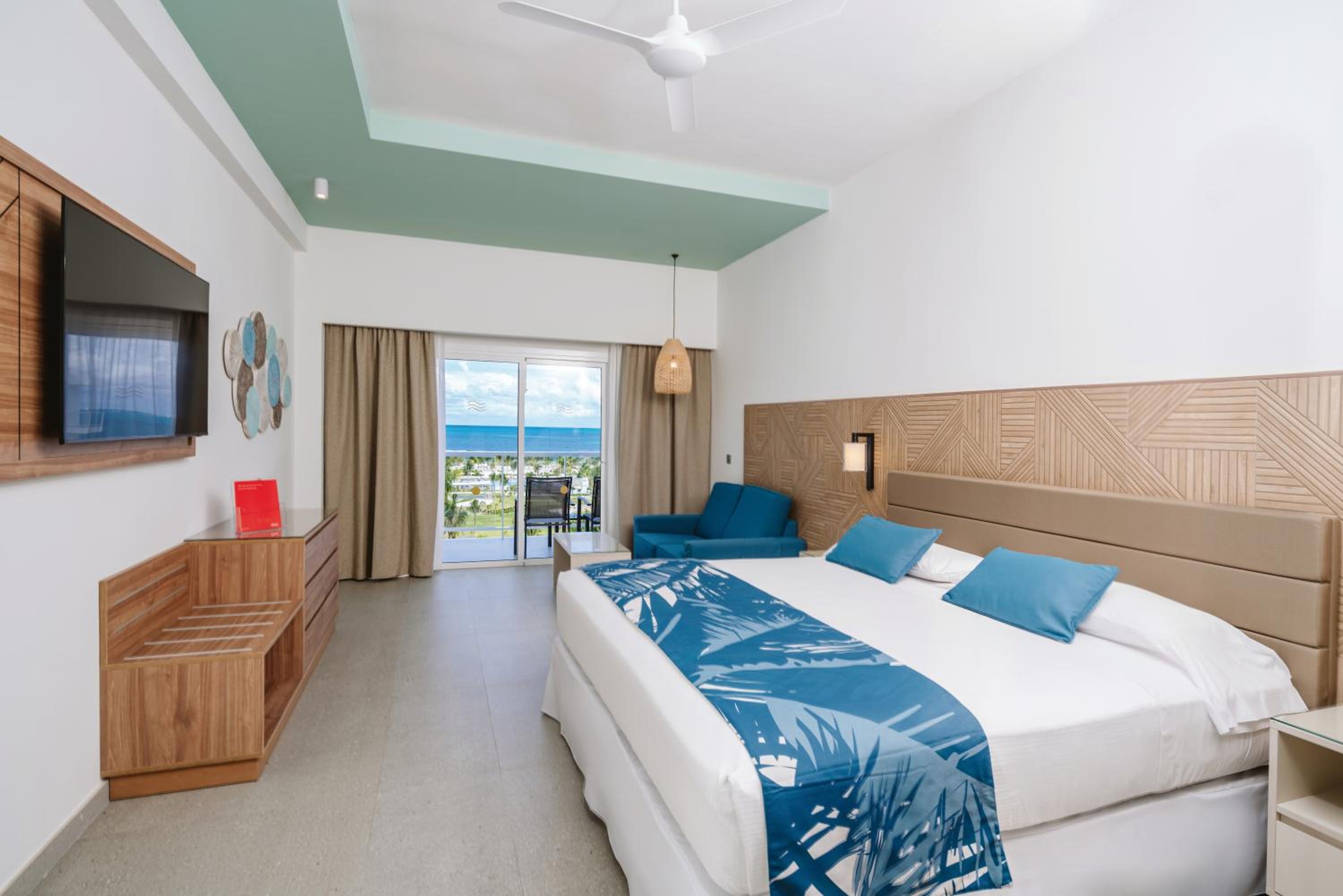 Deluxe Double Room with Sea View