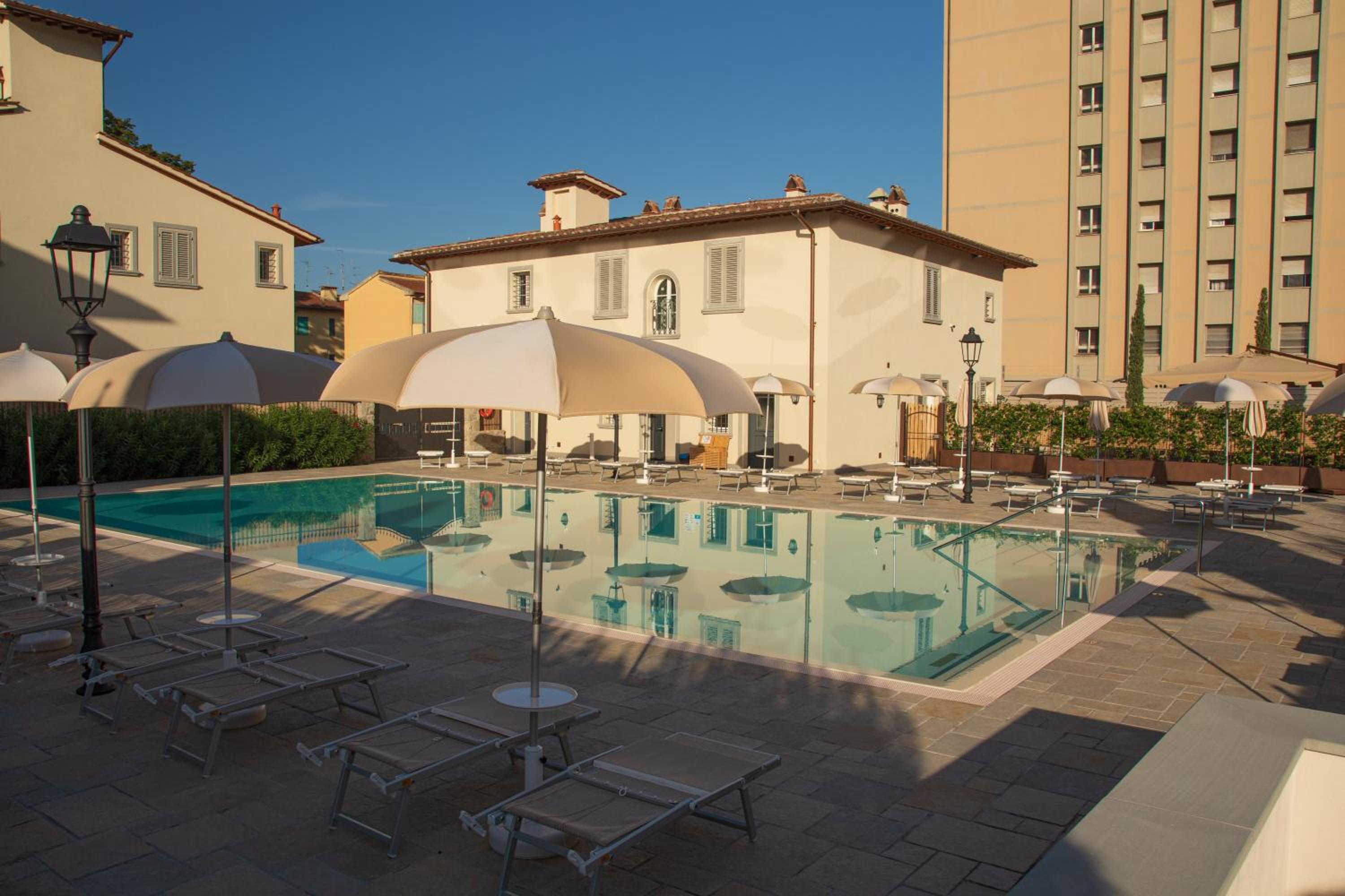 Triple Room with Pool Access - Photo 4