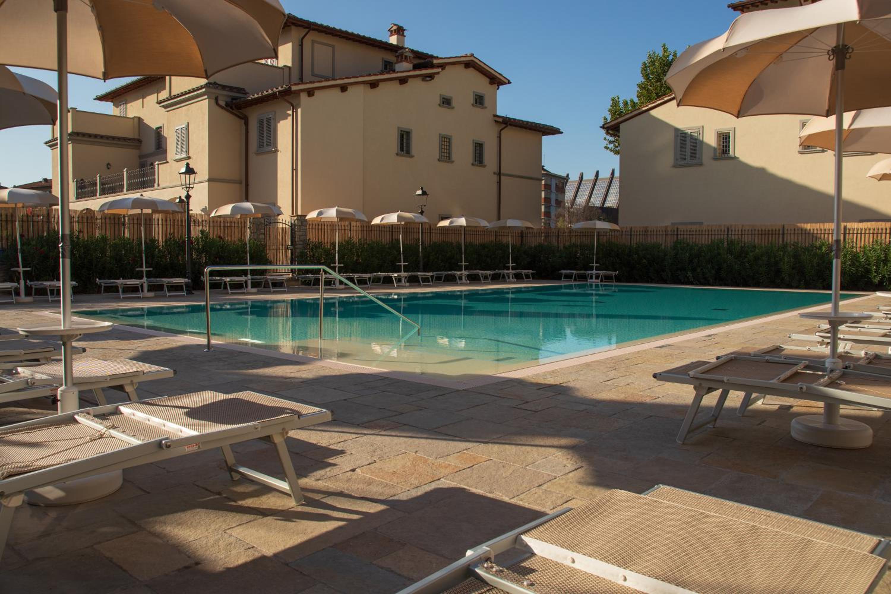 Triple Room with Pool Access - Photo 10