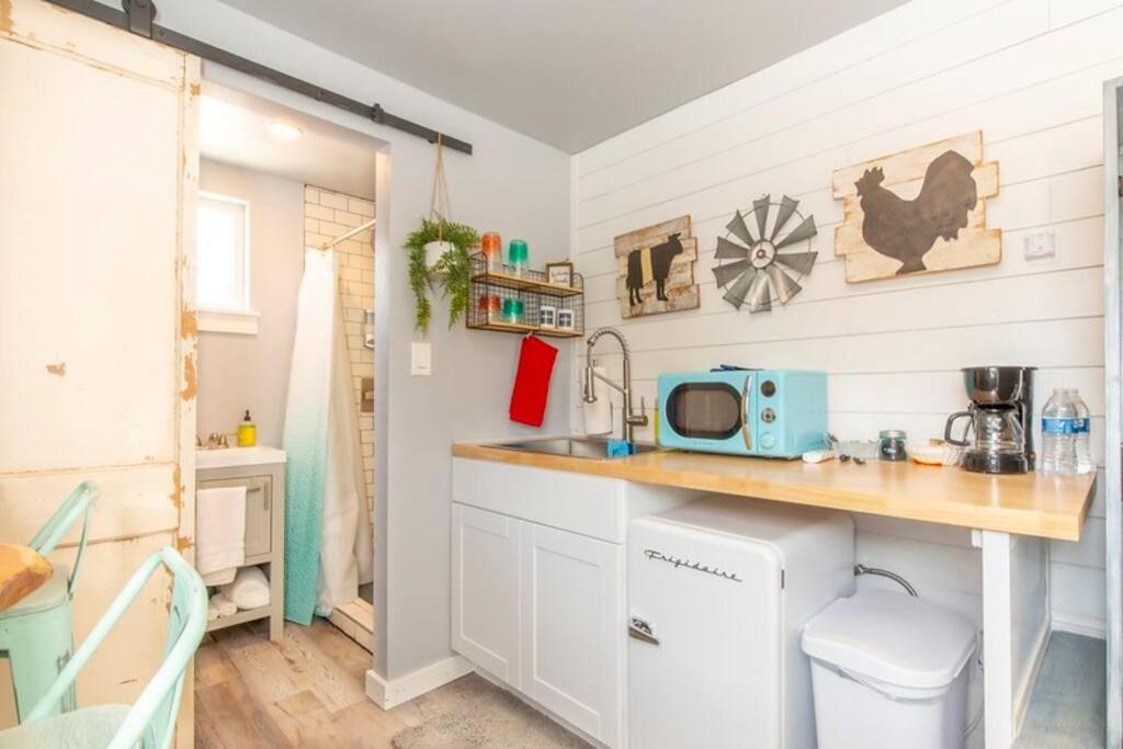 One-Bedroom House photo 3