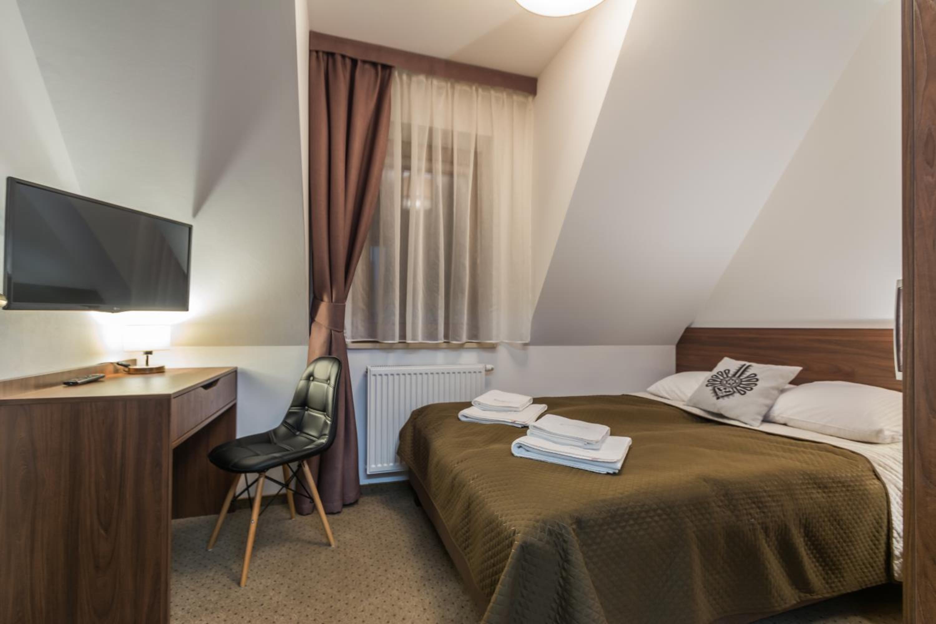 Small Single Room photo 1