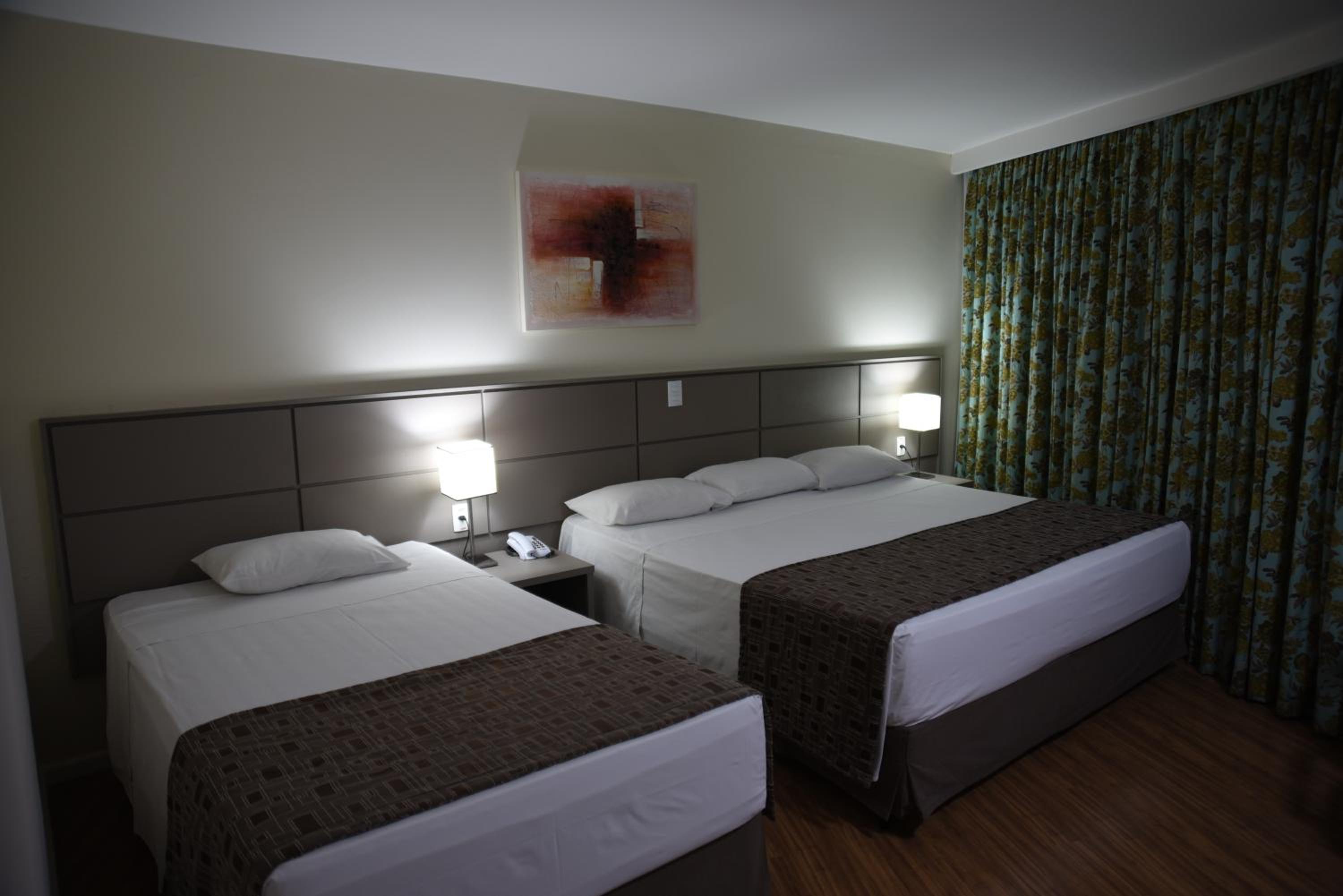 Deluxe Triple Room - Photo 2