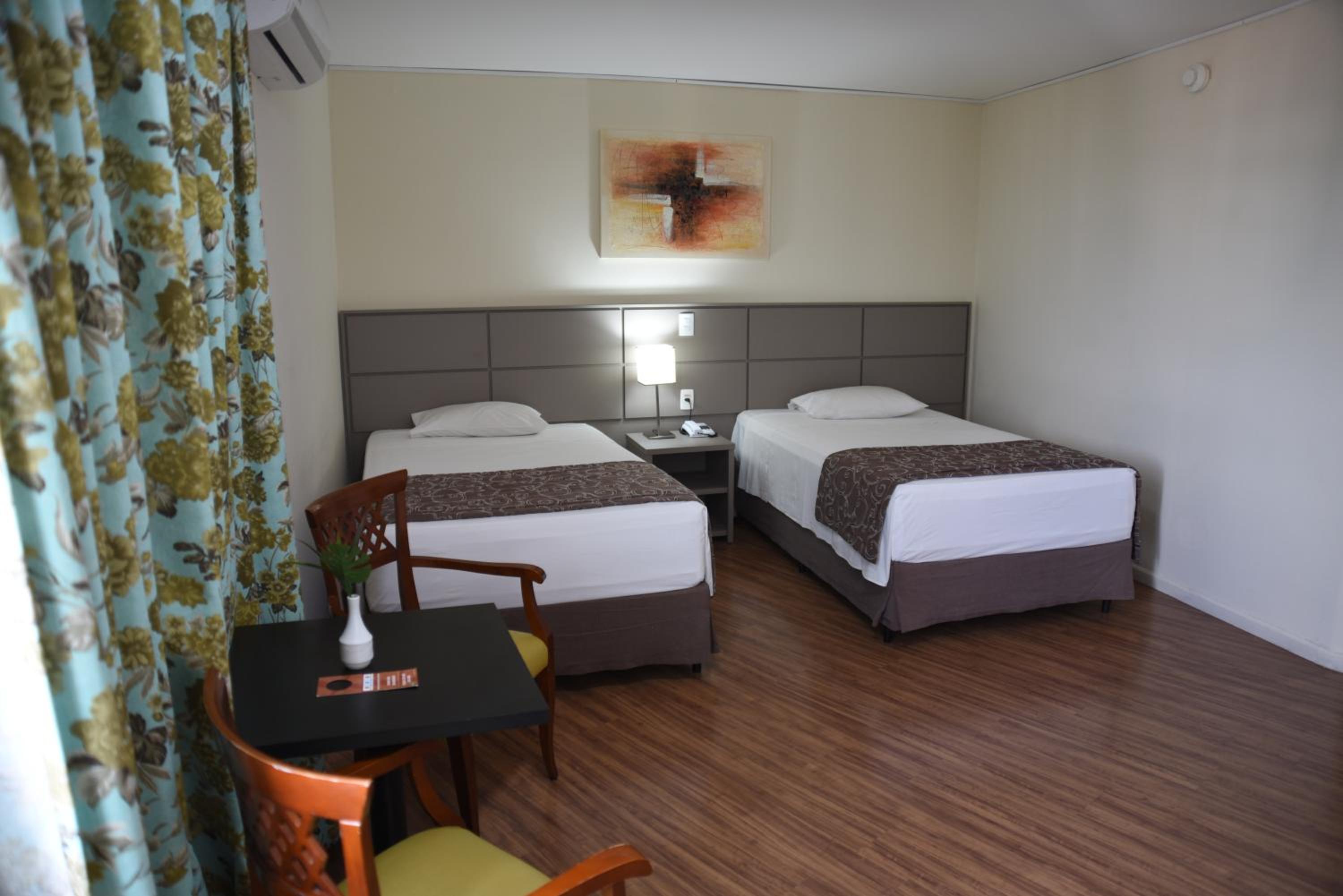 Deluxe Twin Room - Photo 4
