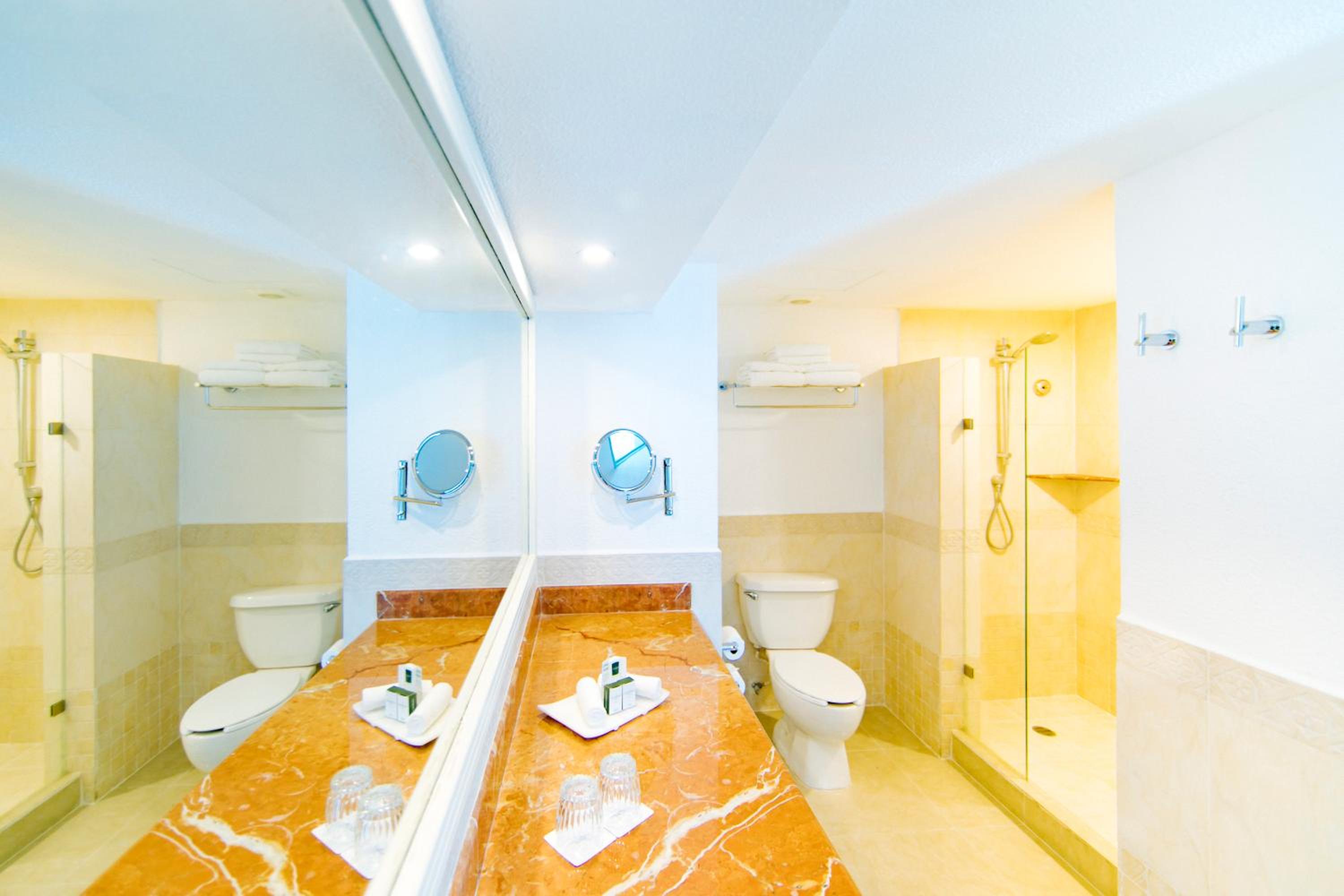 Double Ocean Front/Double Ocean sea view