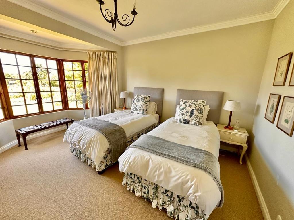 Two-Bedroom House photo 3