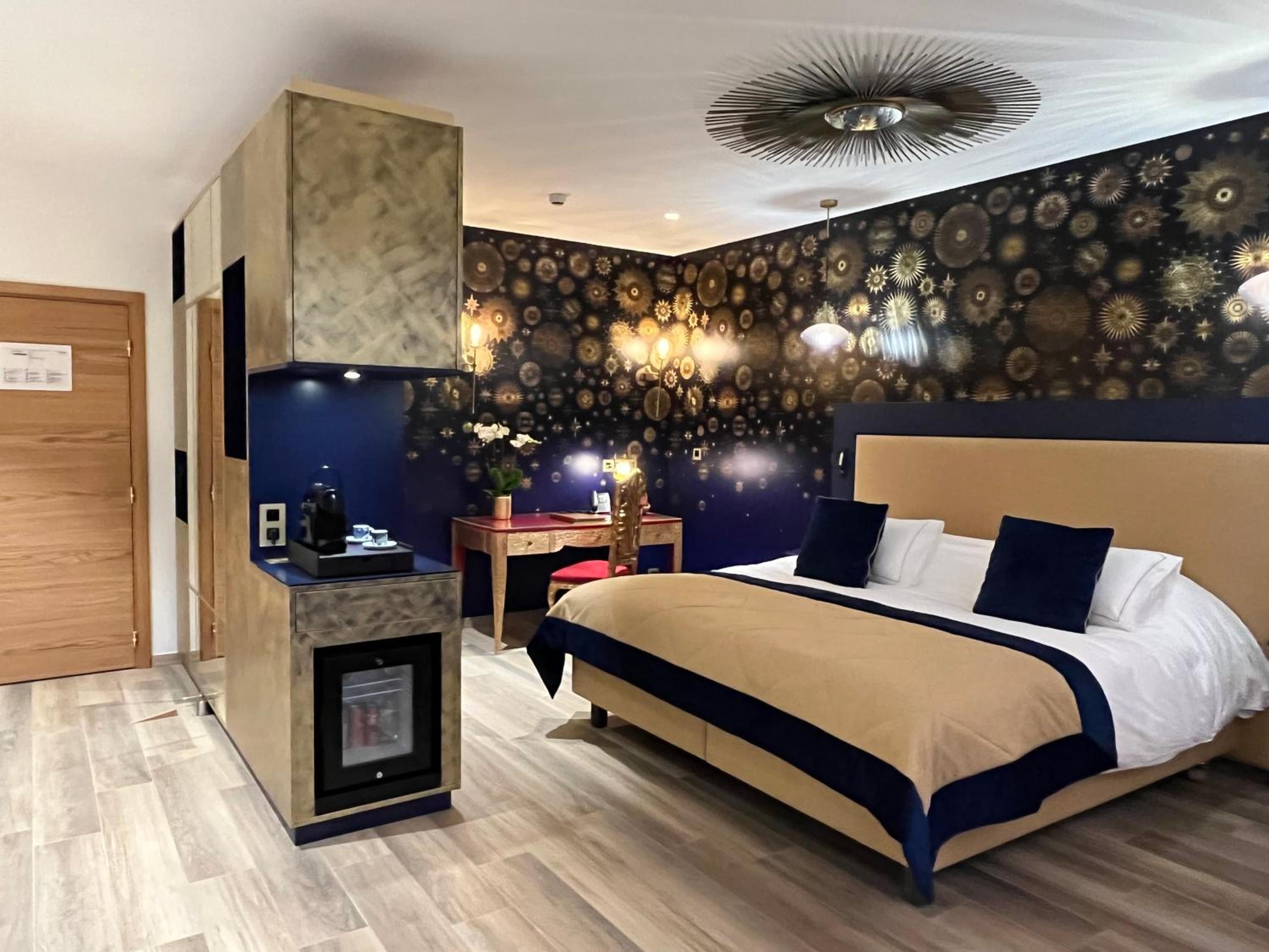 Suite with Balcony