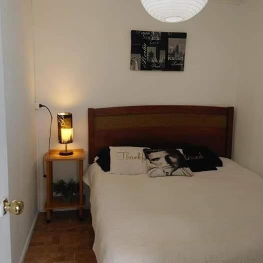 Standard Double Room with Shared Bathroom photo 1
