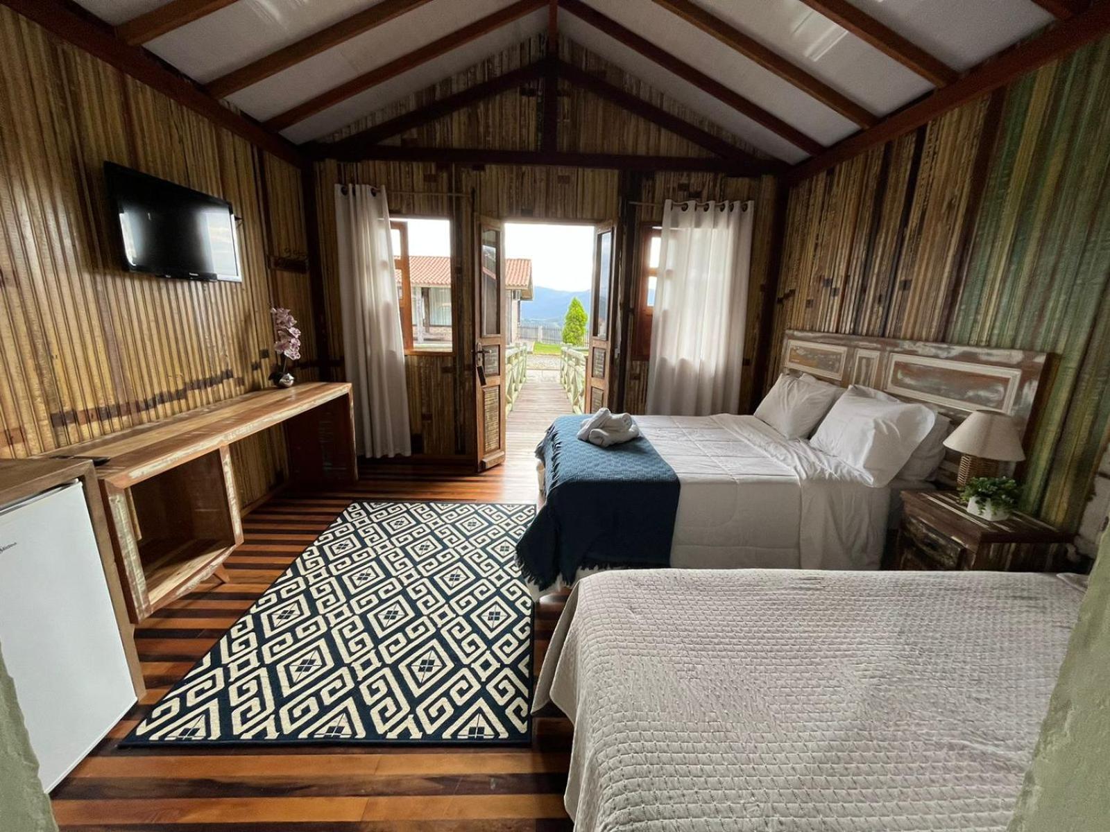 Suite with Lake View