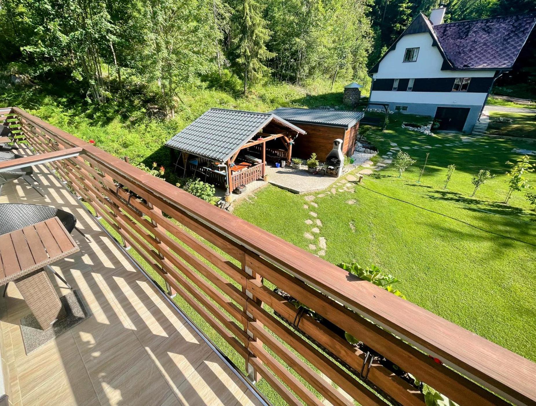Twin Room with Balcony photo 3