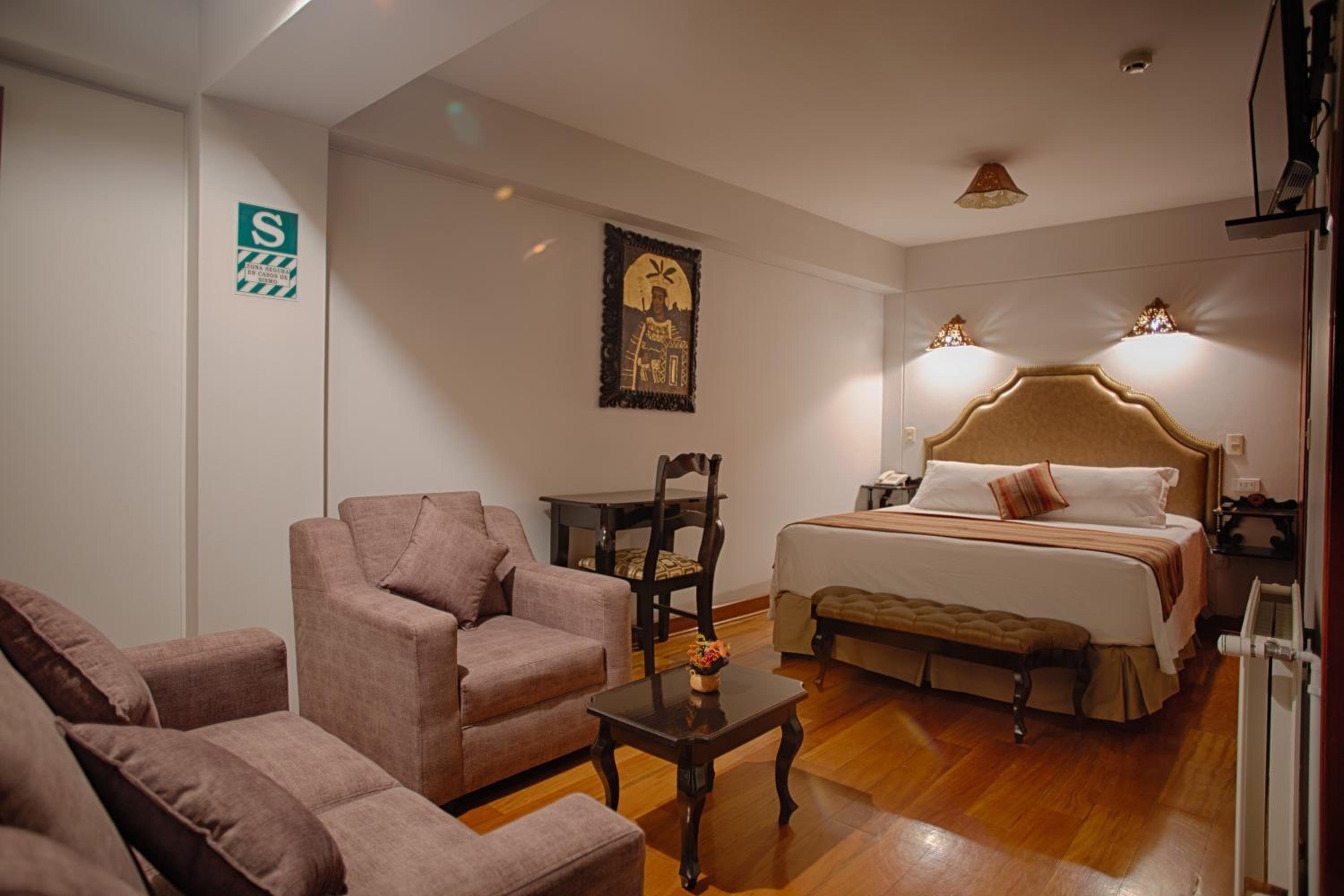 Junior Suite - Photo 1