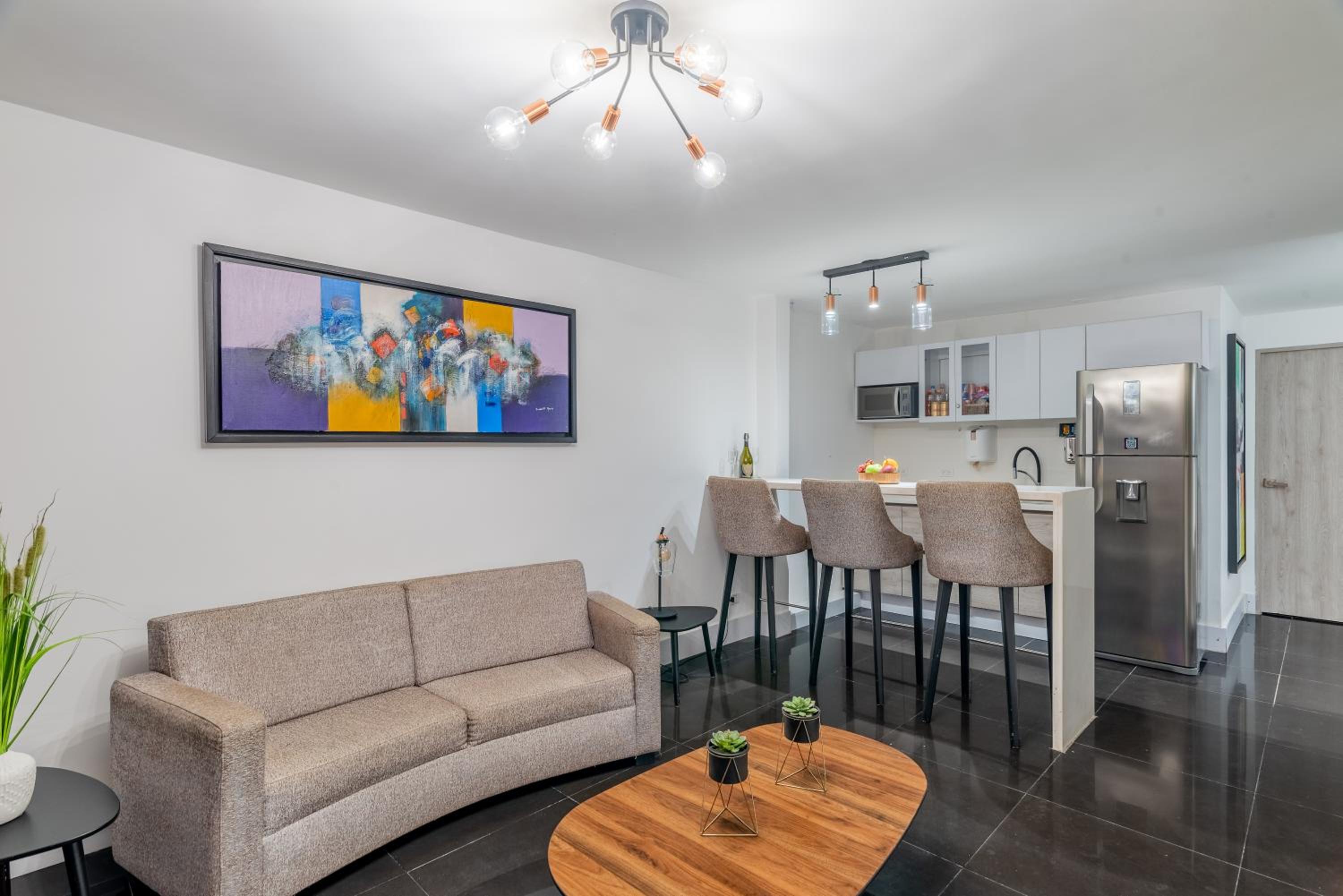 Apartment photo 1
