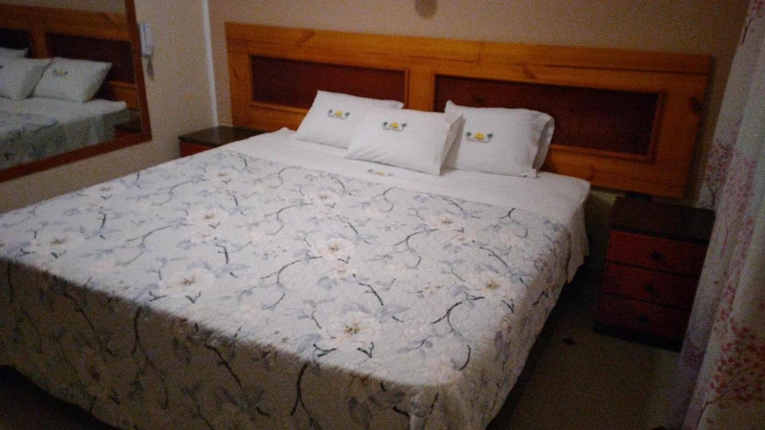 Deluxe King Room photo 3