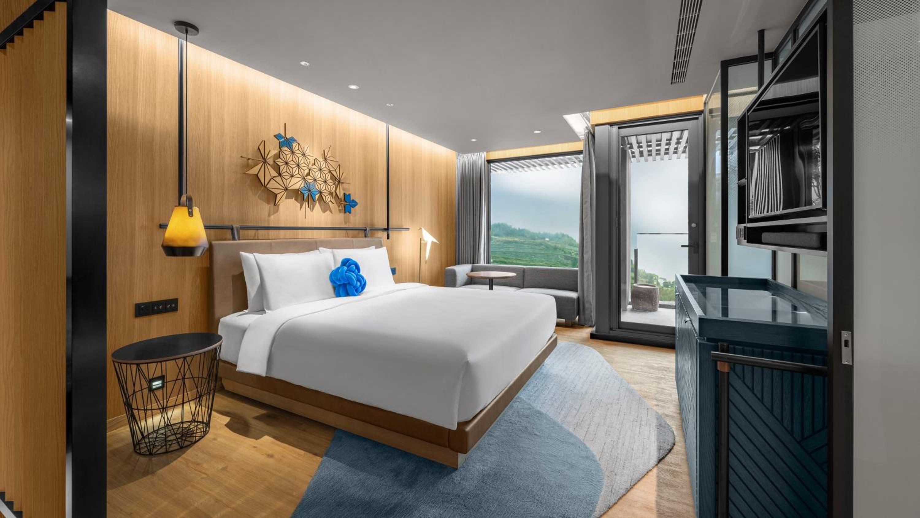 King Room with Mountain View - Photo 5