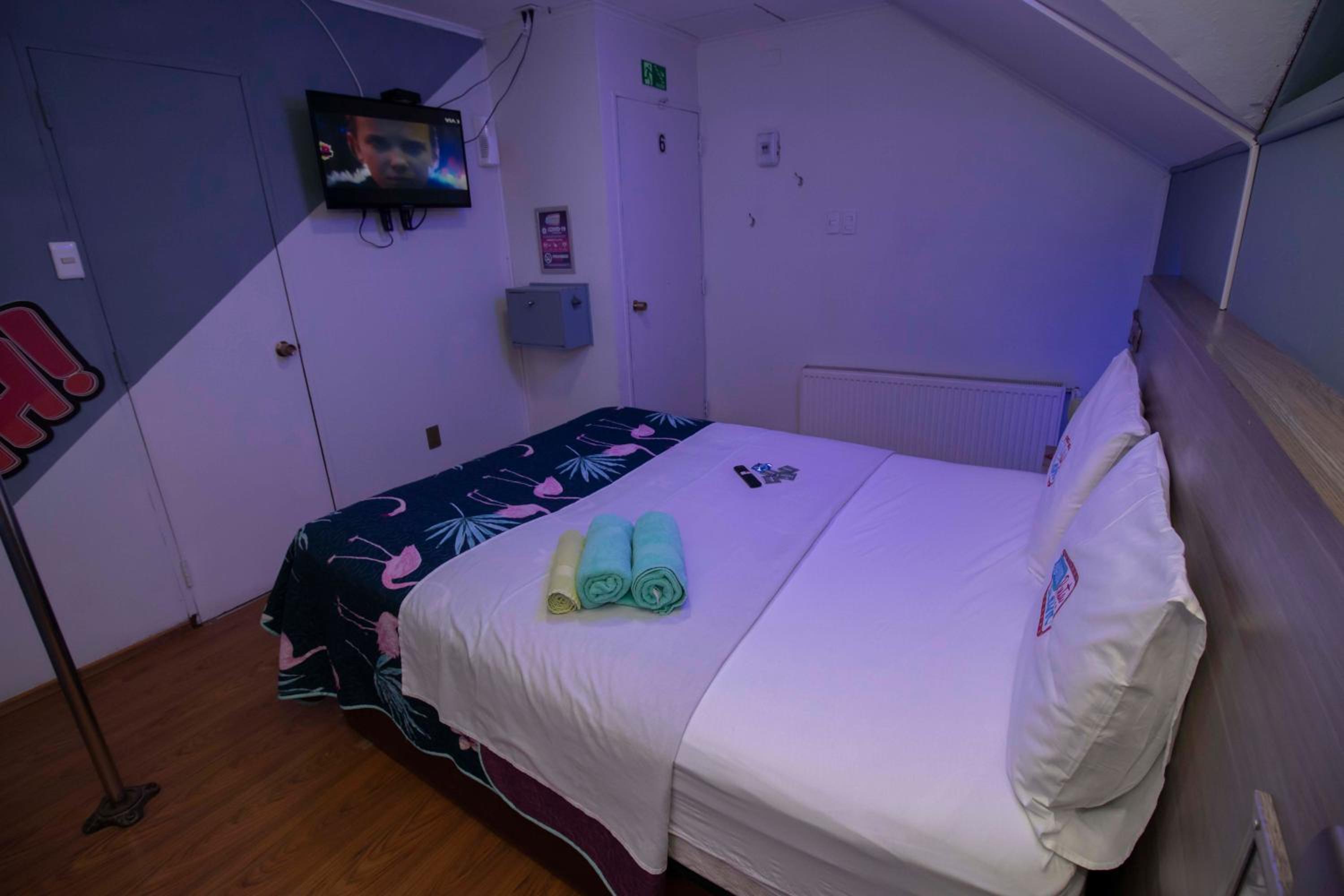 Double or Twin Room with Shower photo 1