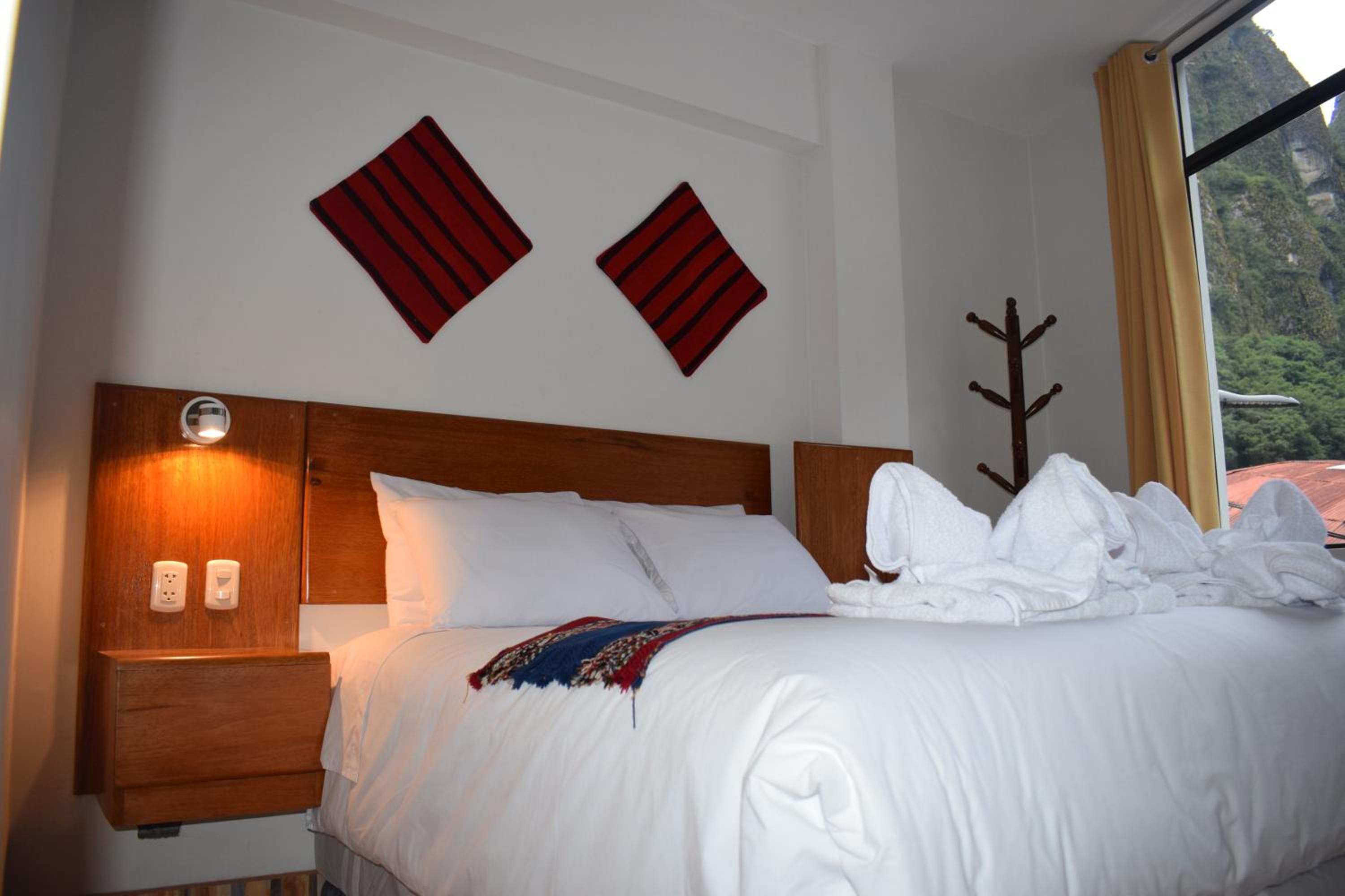 Single Room with Private Bathroom