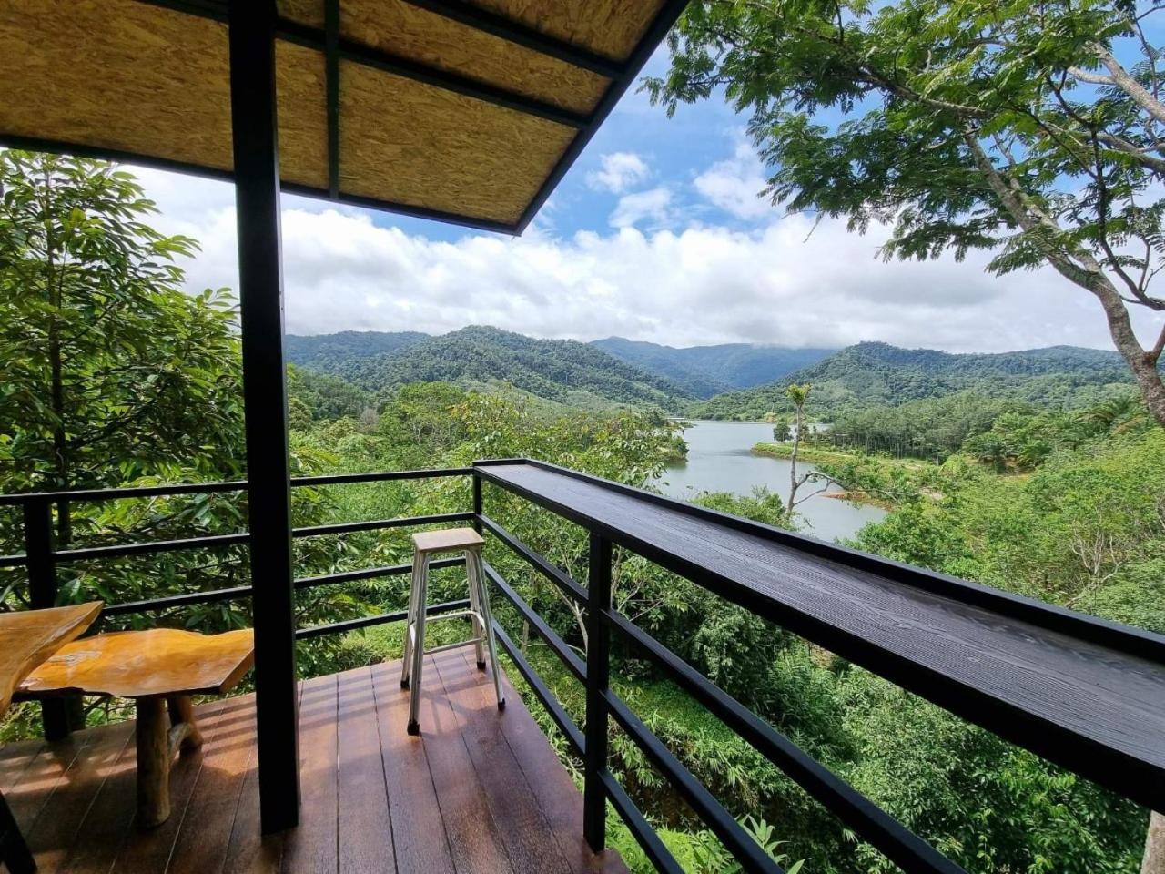 Quadruple Room with Mountain View - Photo 4